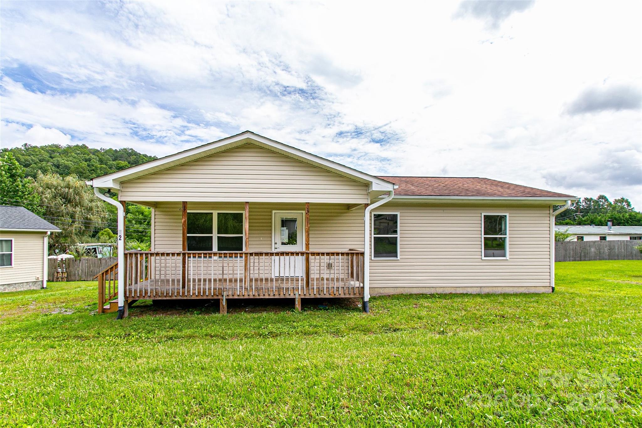 52 Rosman Trail