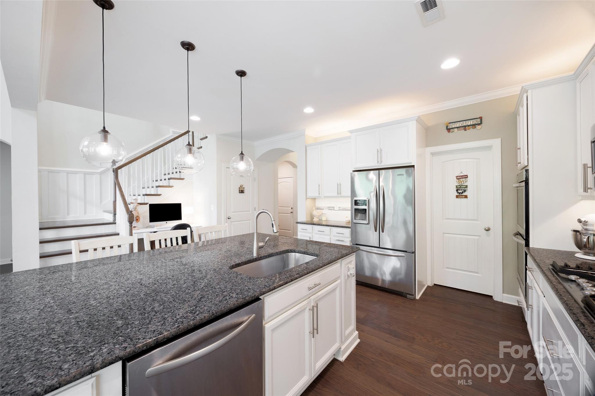 731 Lagan Court Property Photo 14