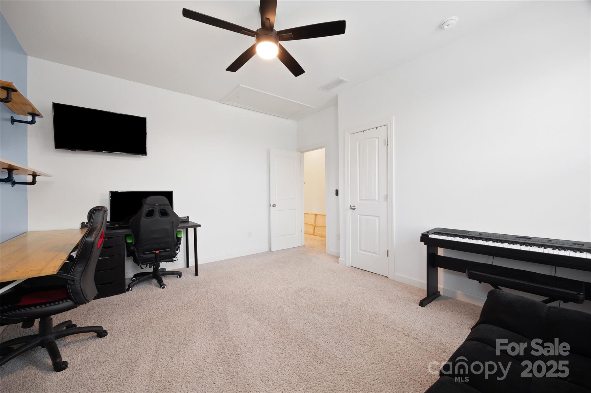731 Lagan Court Property Photo 33