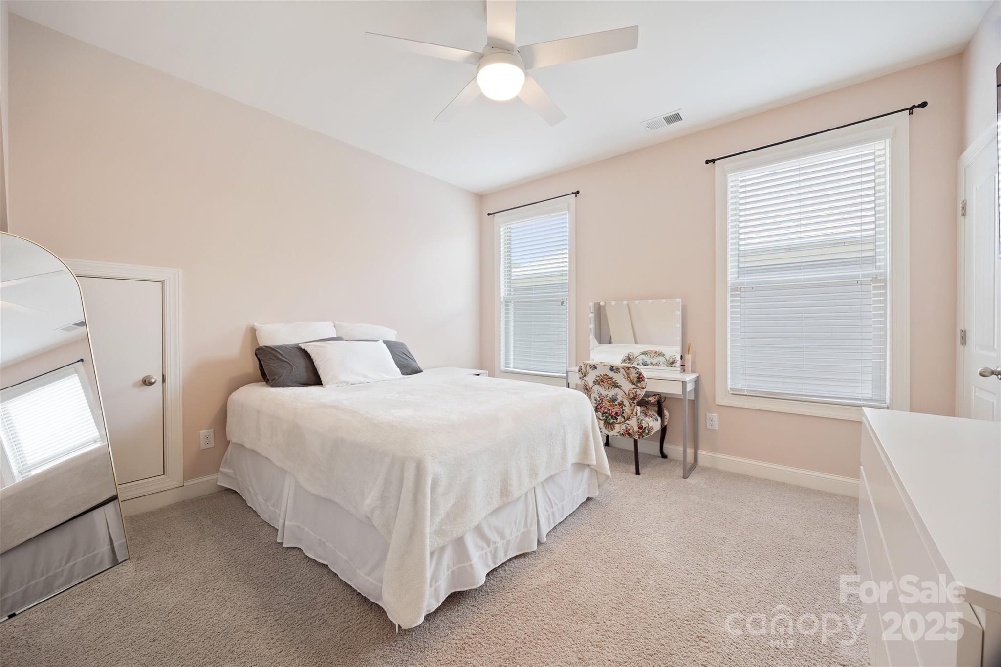 731 Lagan Court Property Photo 34