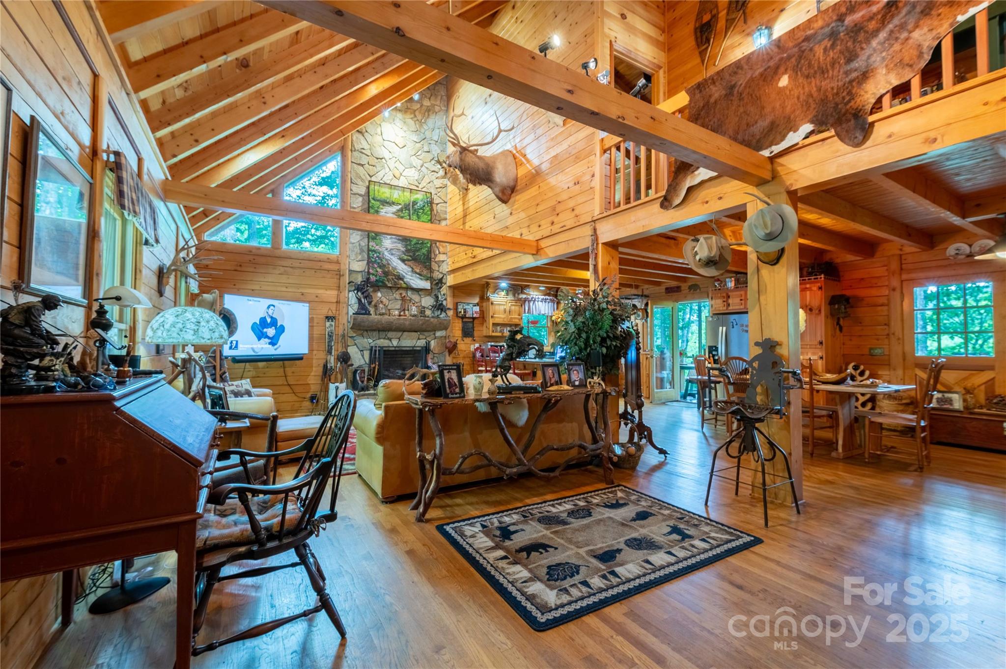 238 Falling Water Drive Property Photo 11