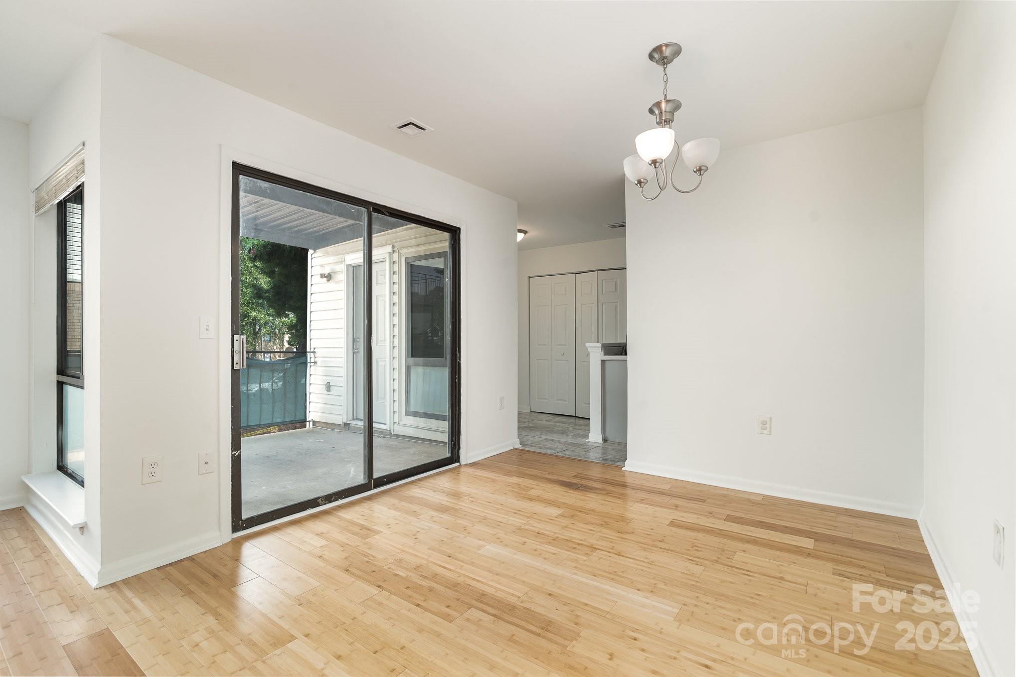 4900 Spring Lake Drive D Property Photo 9