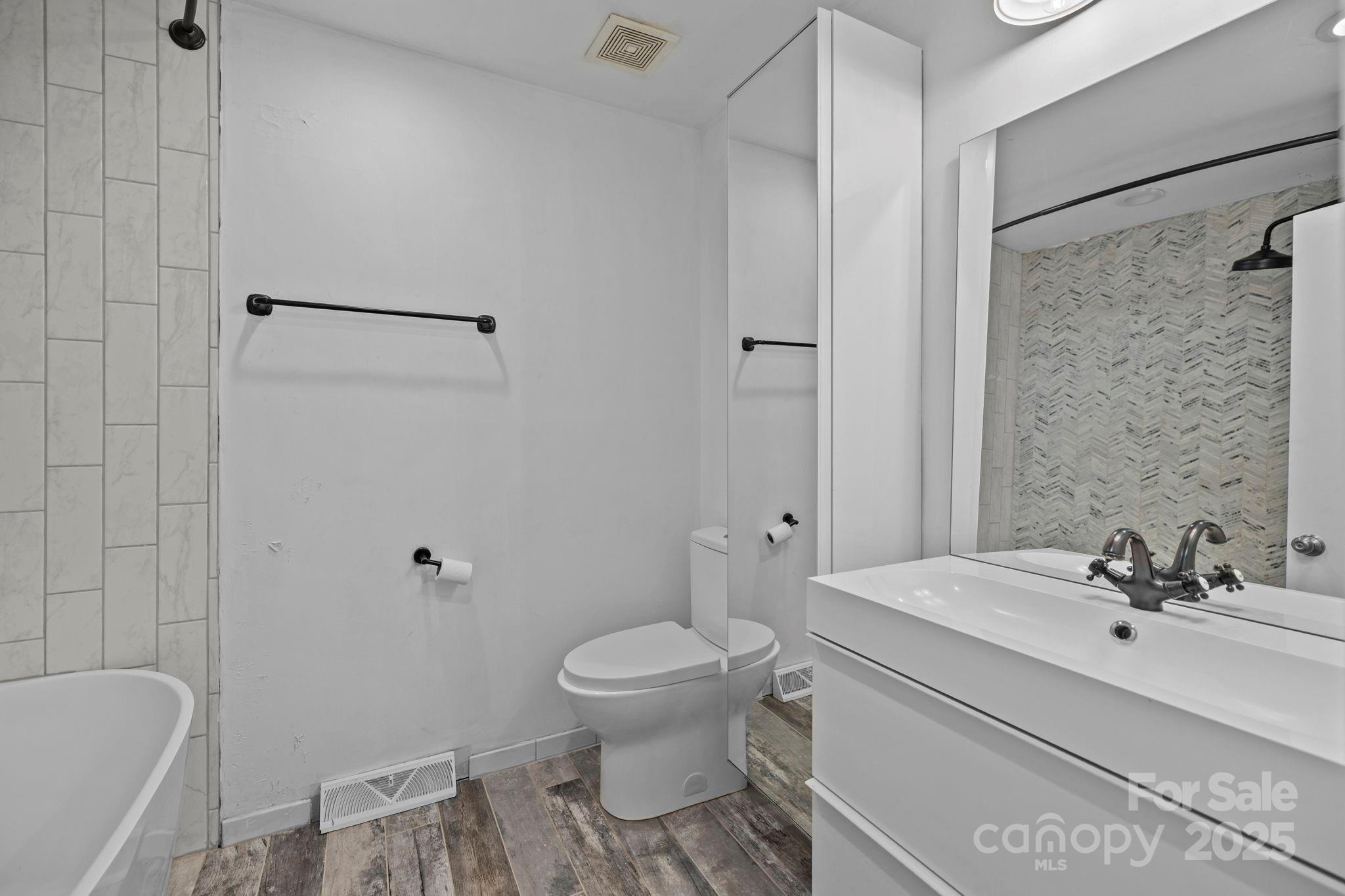 8321 Starnes Randall Road Property Photo 14