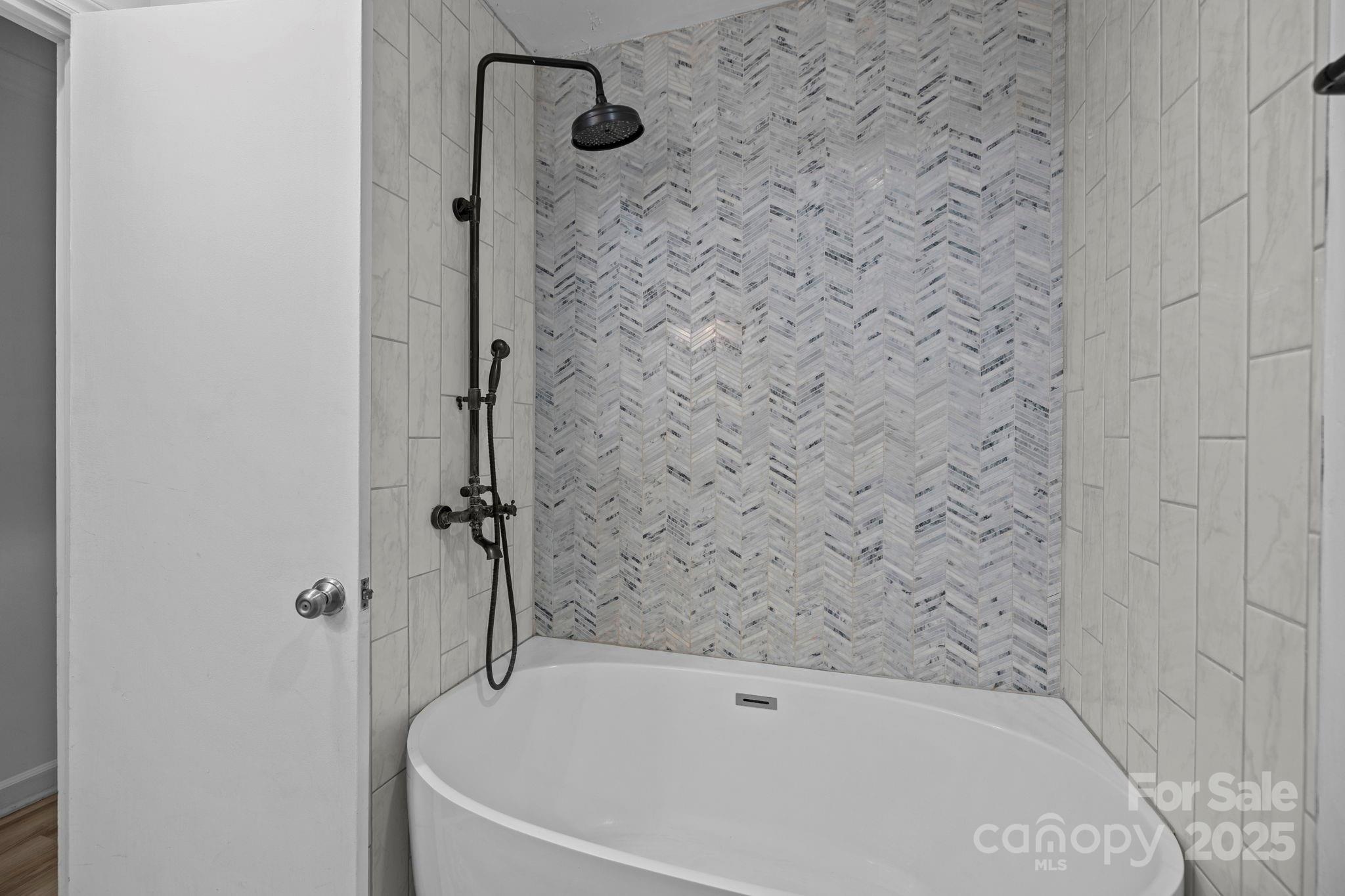 8321 Starnes Randall Road Property Photo 15
