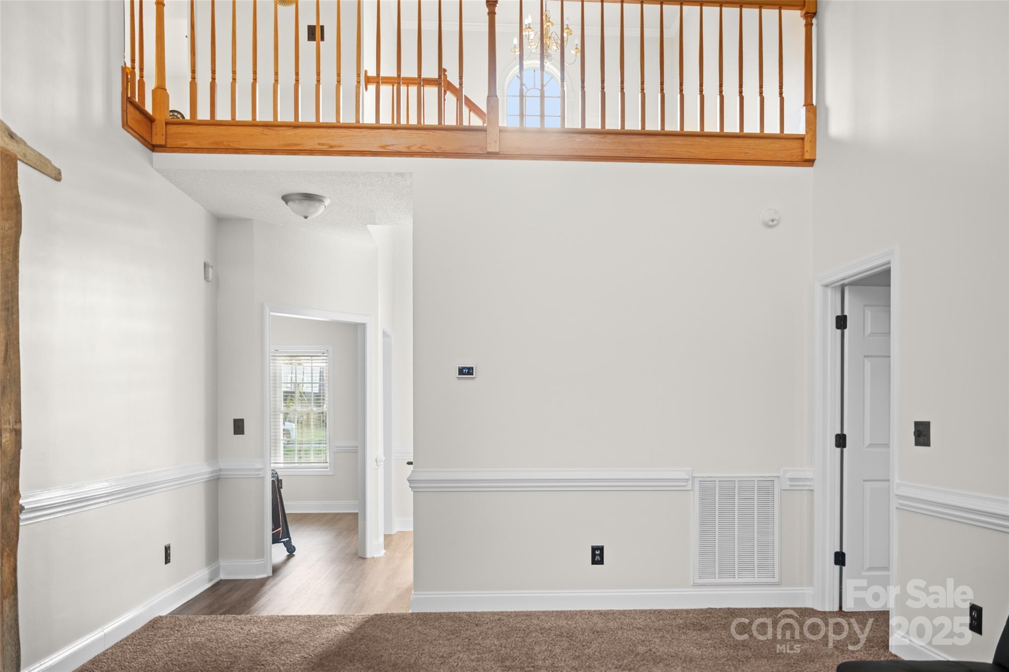 215 Birchwood Court Property Photo 4