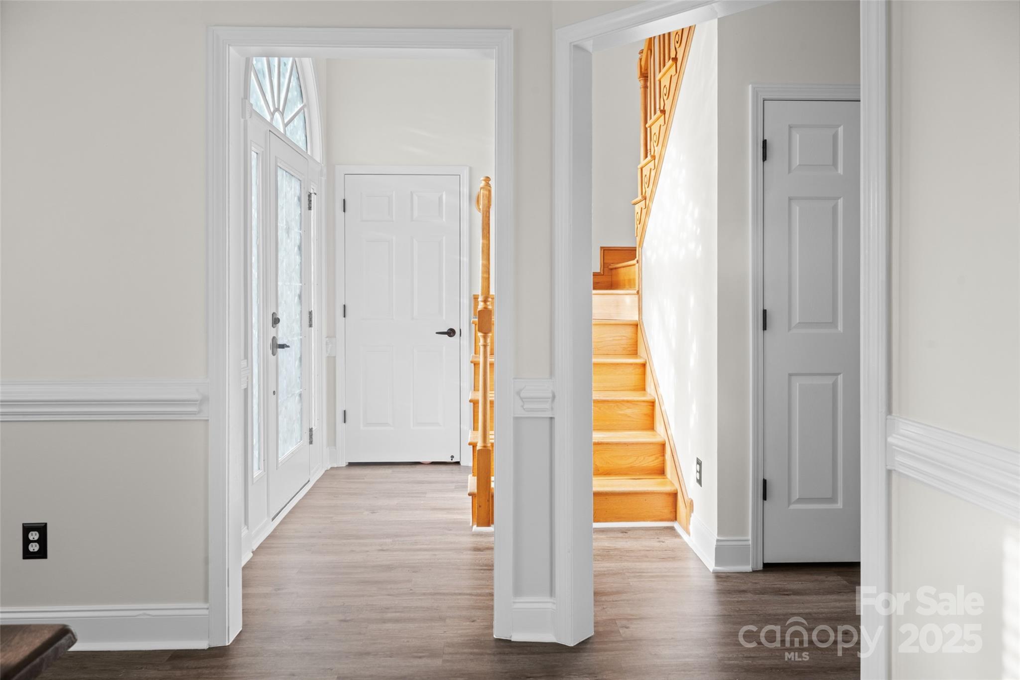 215 Birchwood Court Property Photo 15