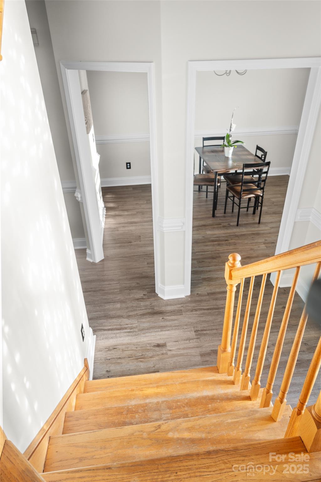 215 Birchwood Court Property Photo 18