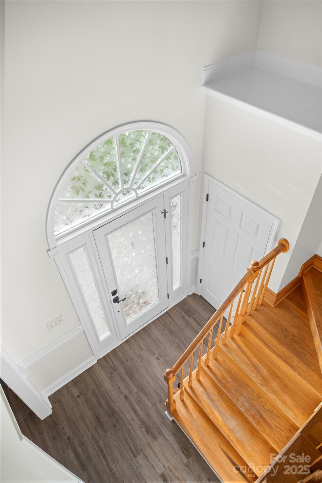 215 Birchwood Court Property Photo 19