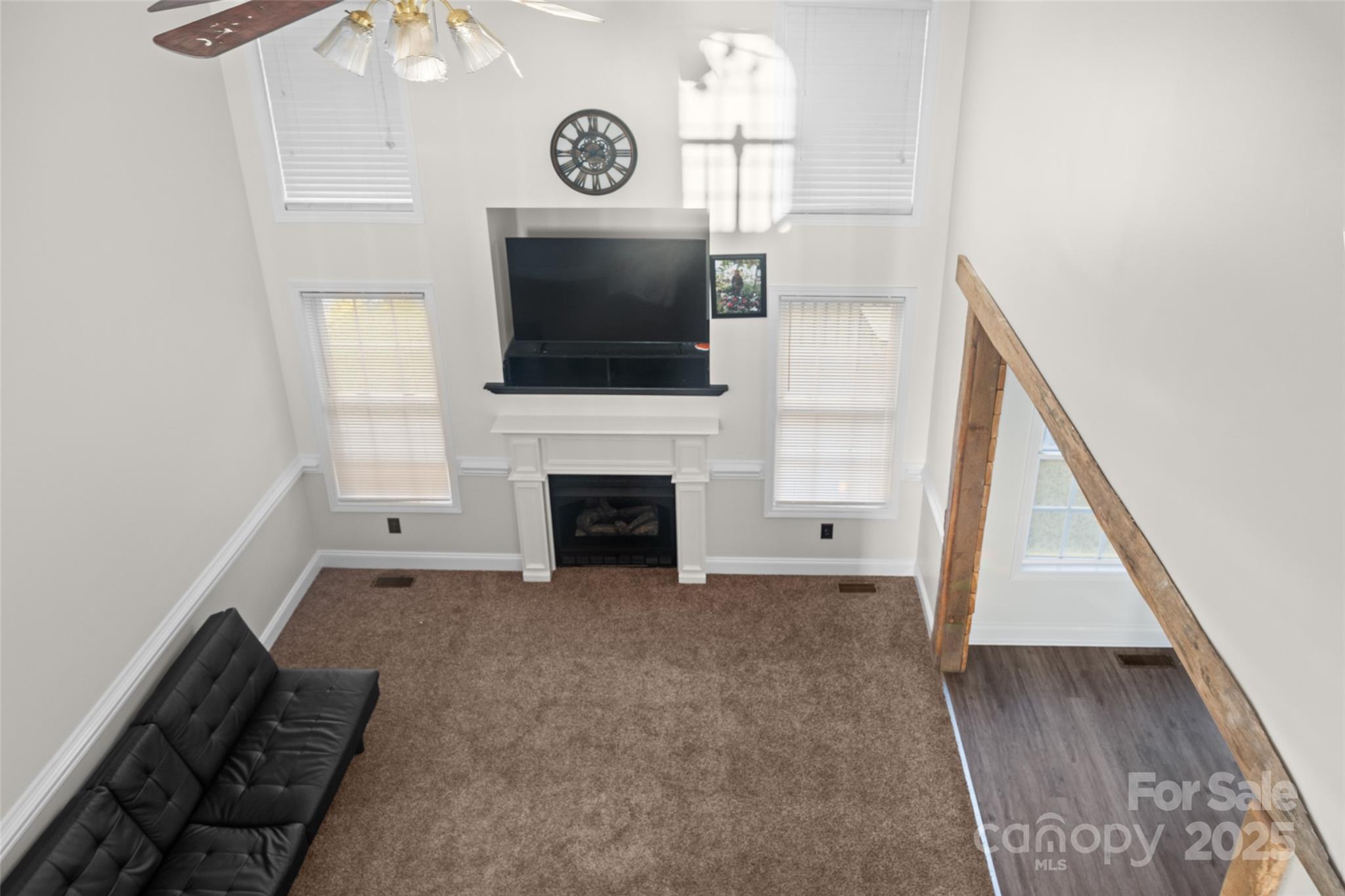 215 Birchwood Court Property Photo 20