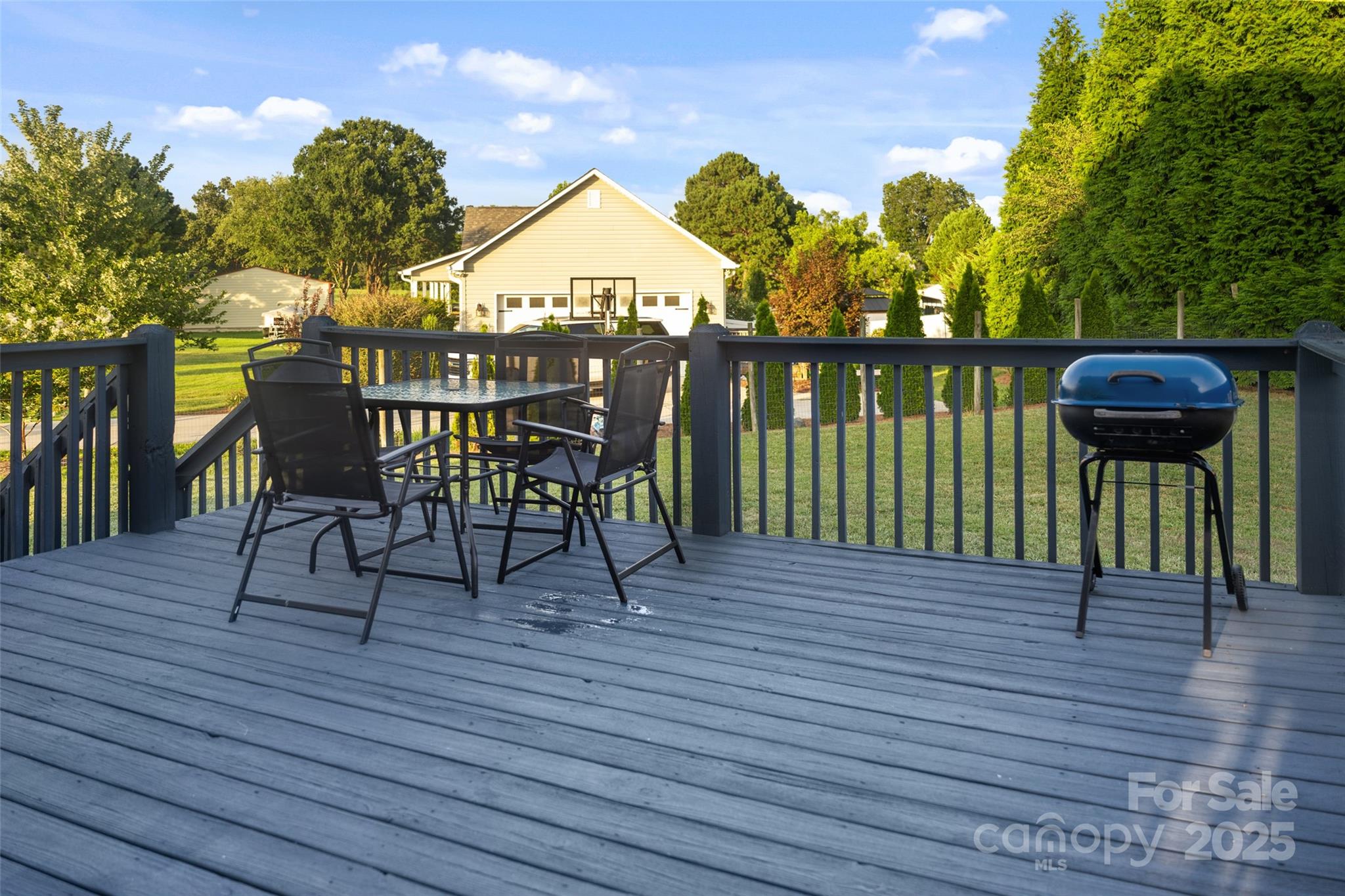 215 Birchwood Court Property Photo 26