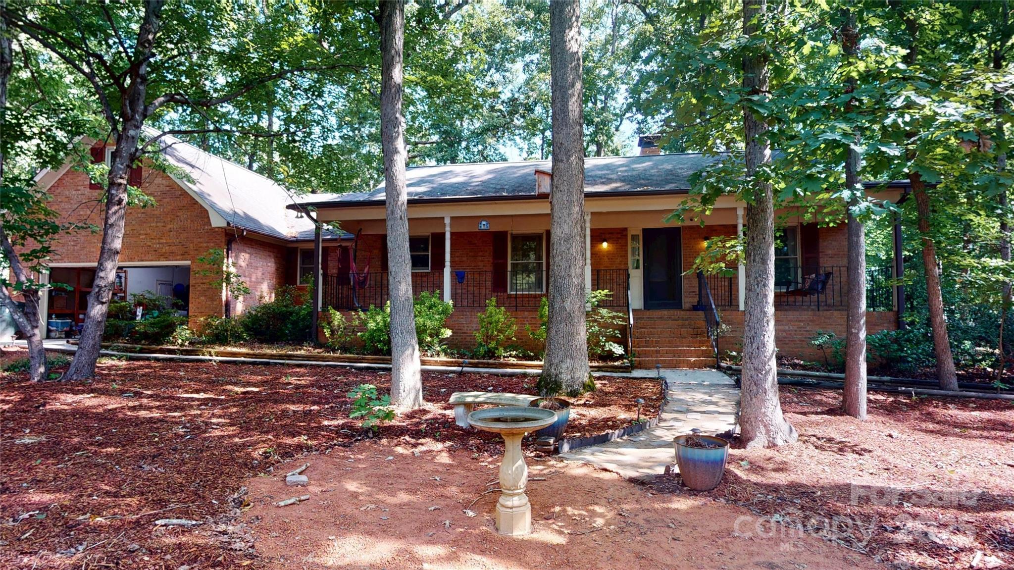 1302 Kensington Place Property Photo 1