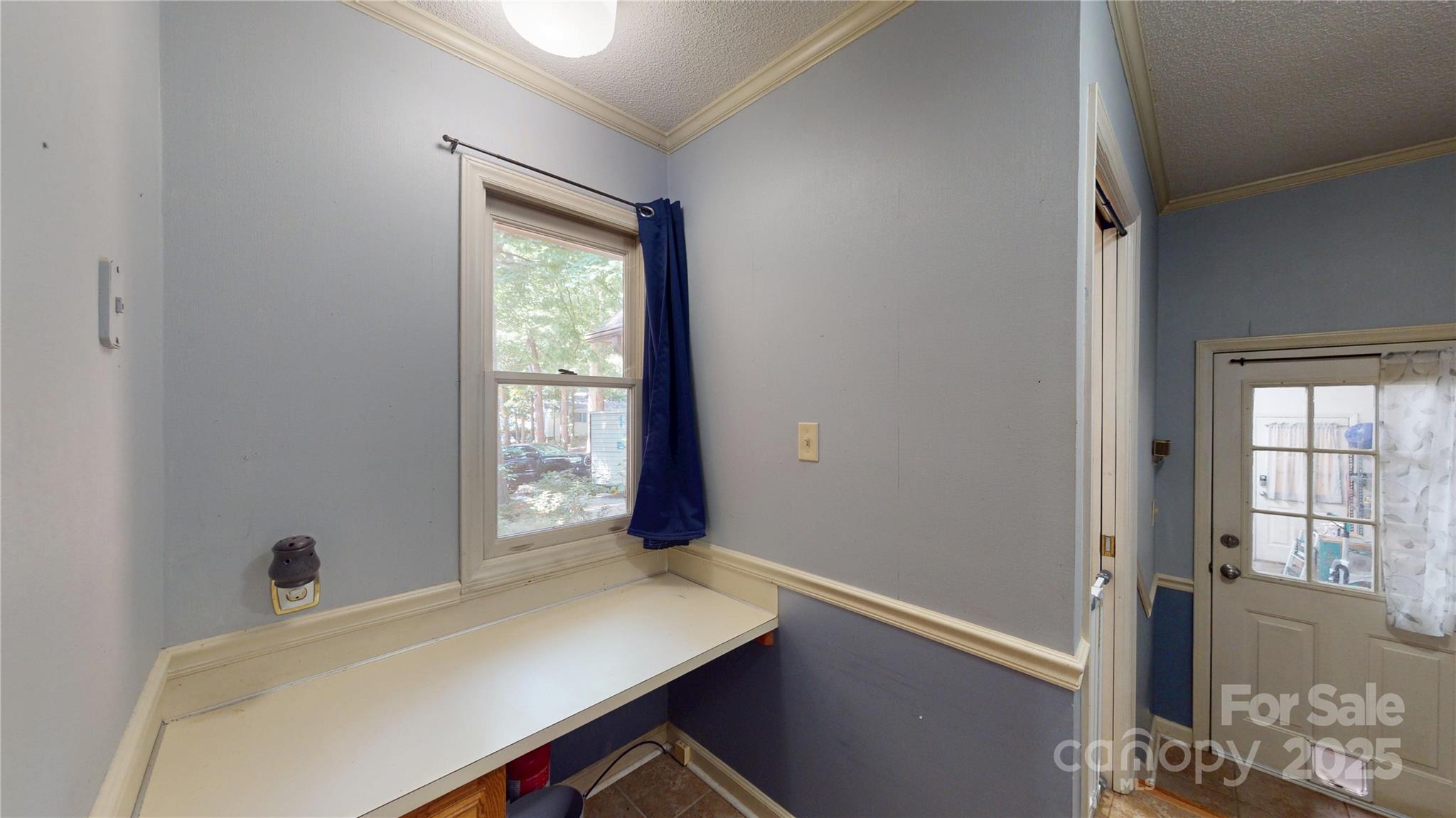 1302 Kensington Place Property Photo 8
