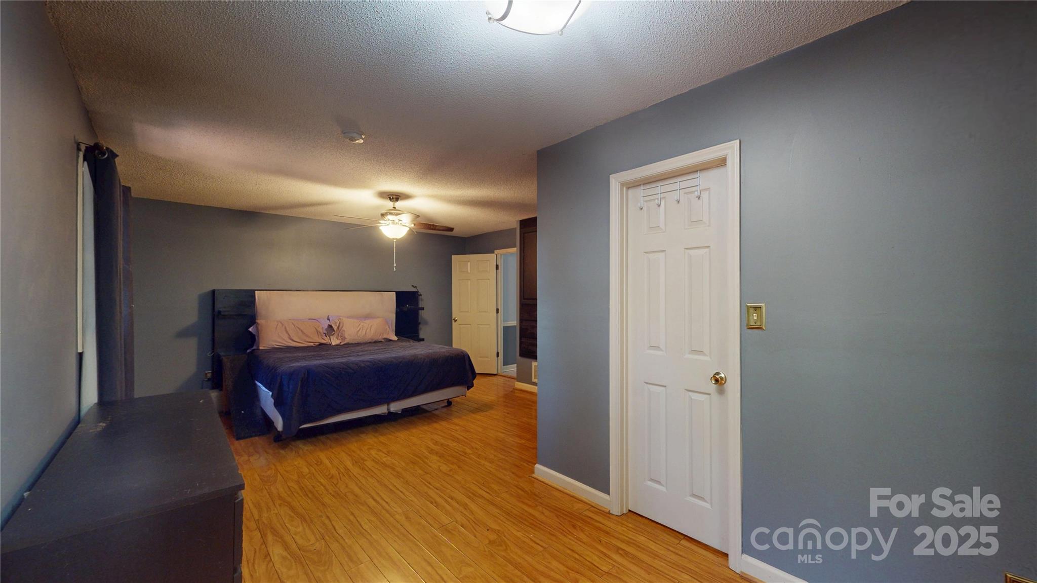 1302 Kensington Place Property Photo 12