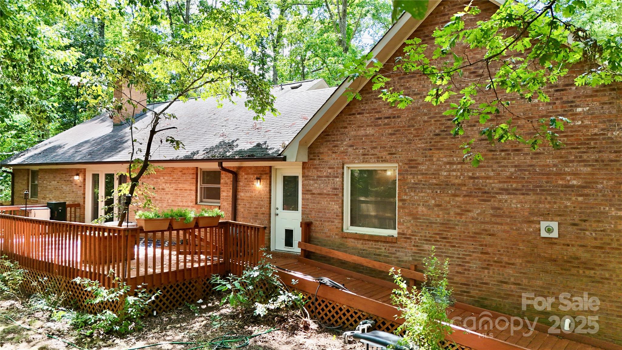 1302 Kensington Place Property Photo 27