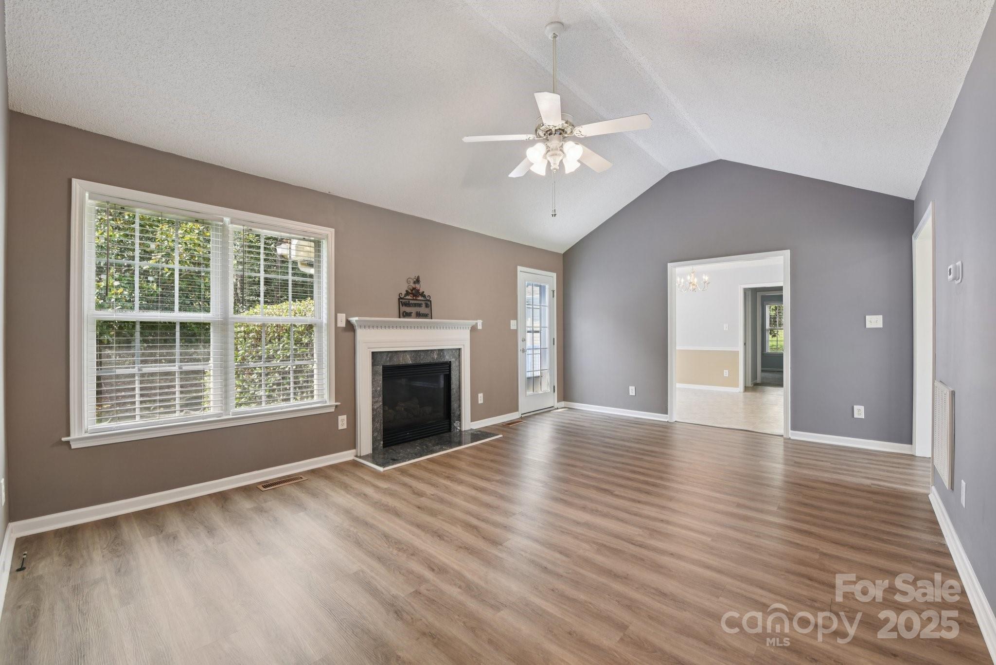 1114 Courtney Cove Court Property Photo 7