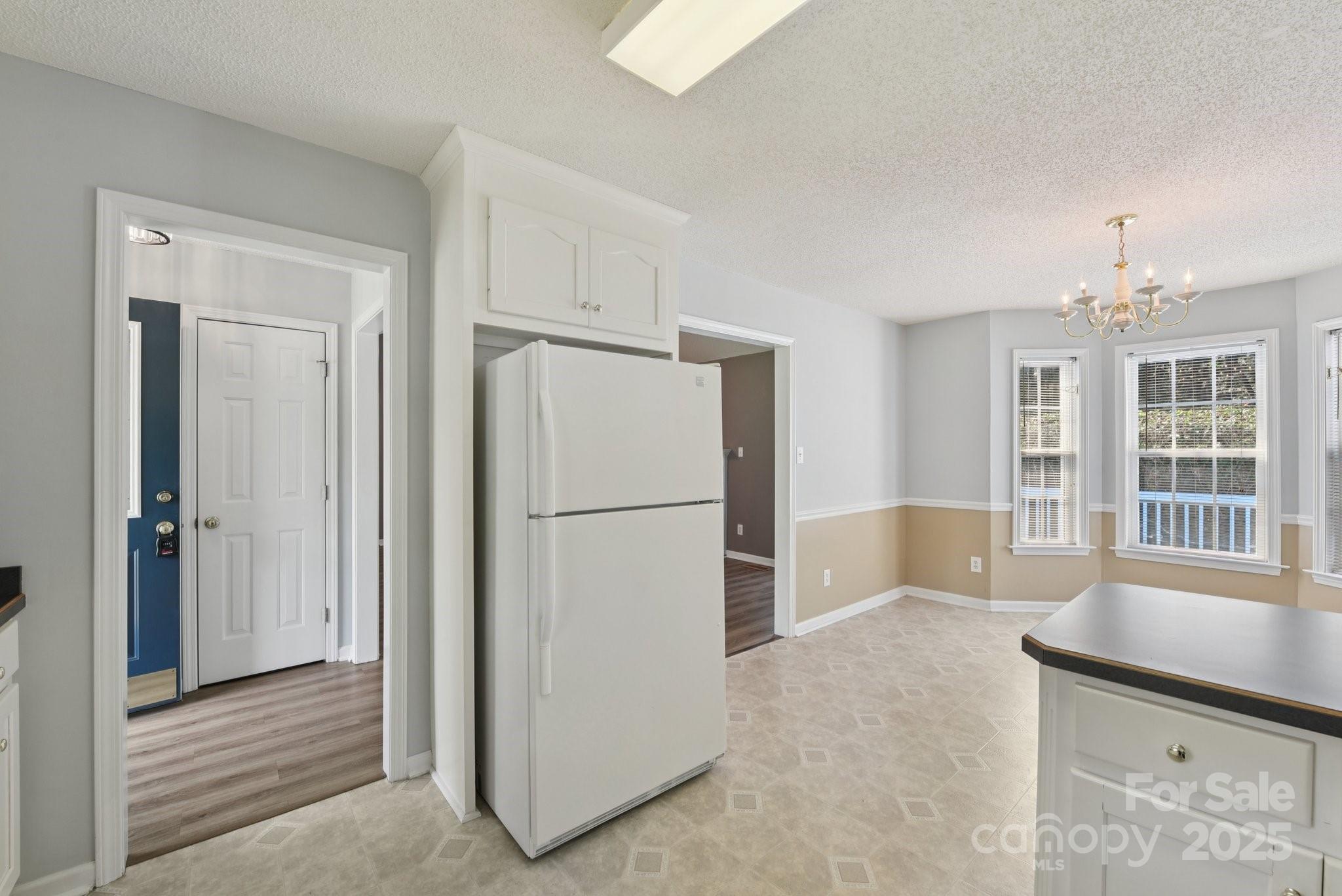 1114 Courtney Cove Court Property Photo 13