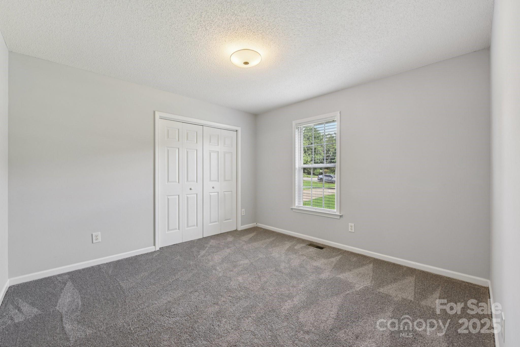 1114 Courtney Cove Court Property Photo 22