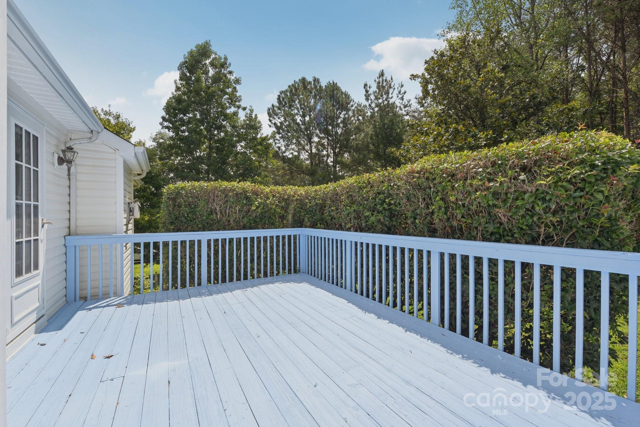 1114 Courtney Cove Court Property Photo 25