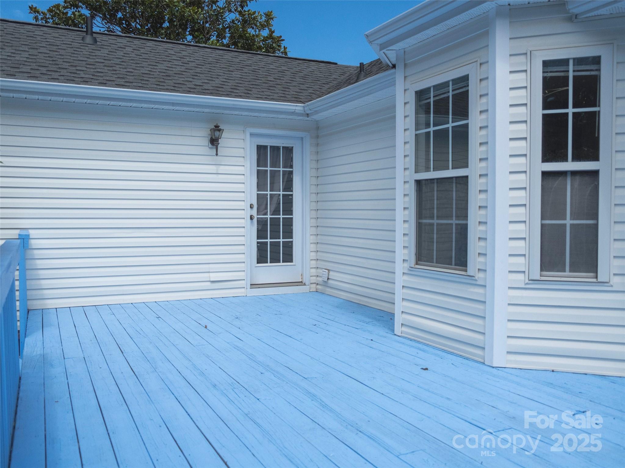 1114 Courtney Cove Court Property Photo 40