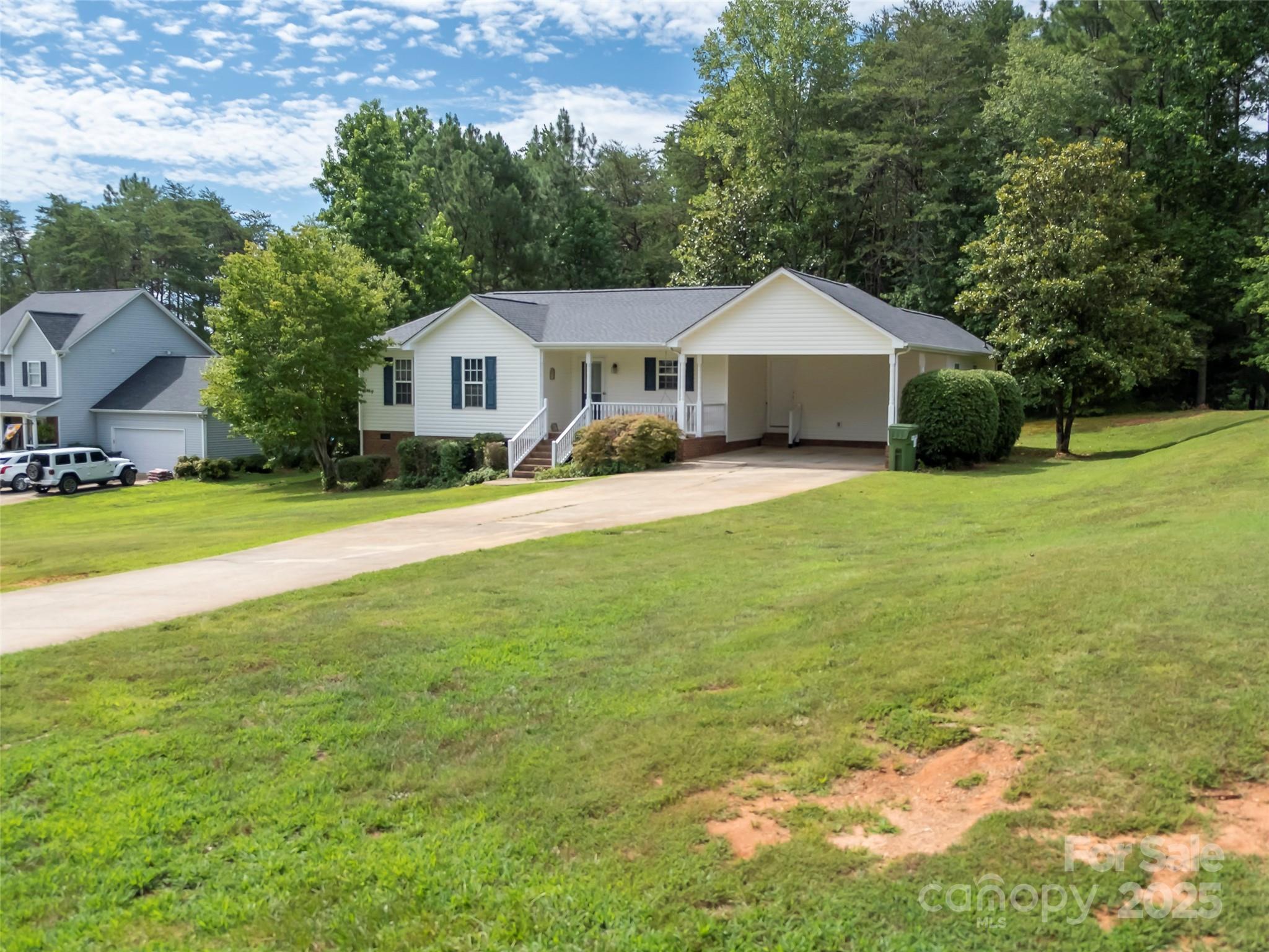 1114 Courtney Cove Court Property Photo 42