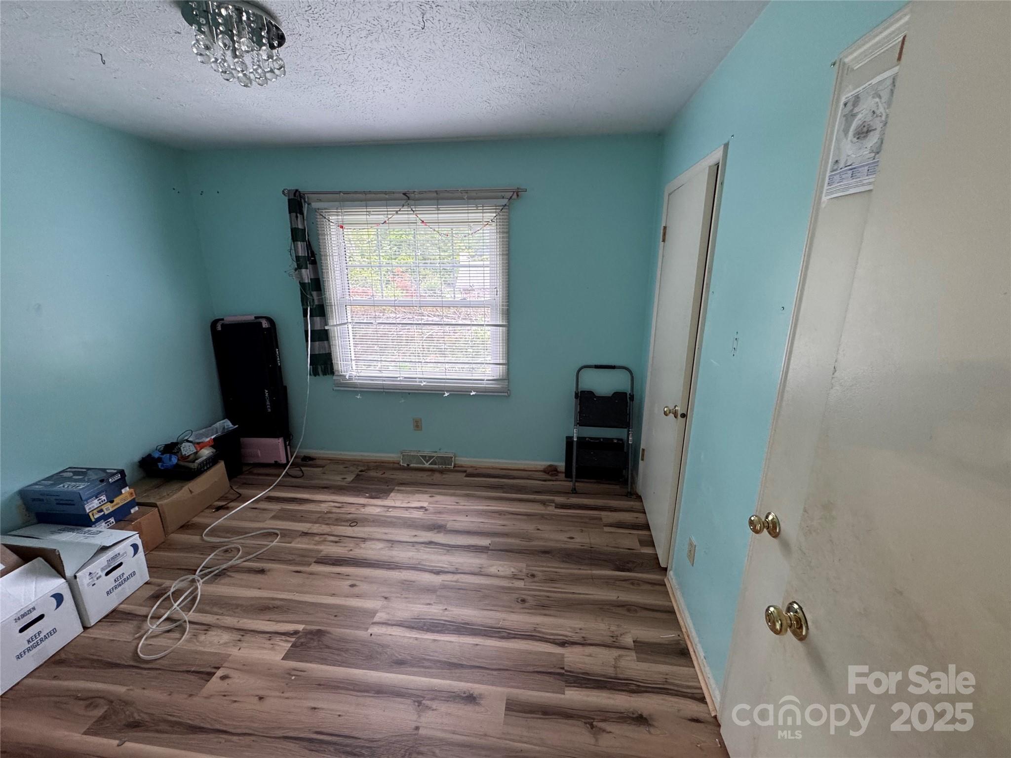 15 Golden Oaks Lane Property Photo 17