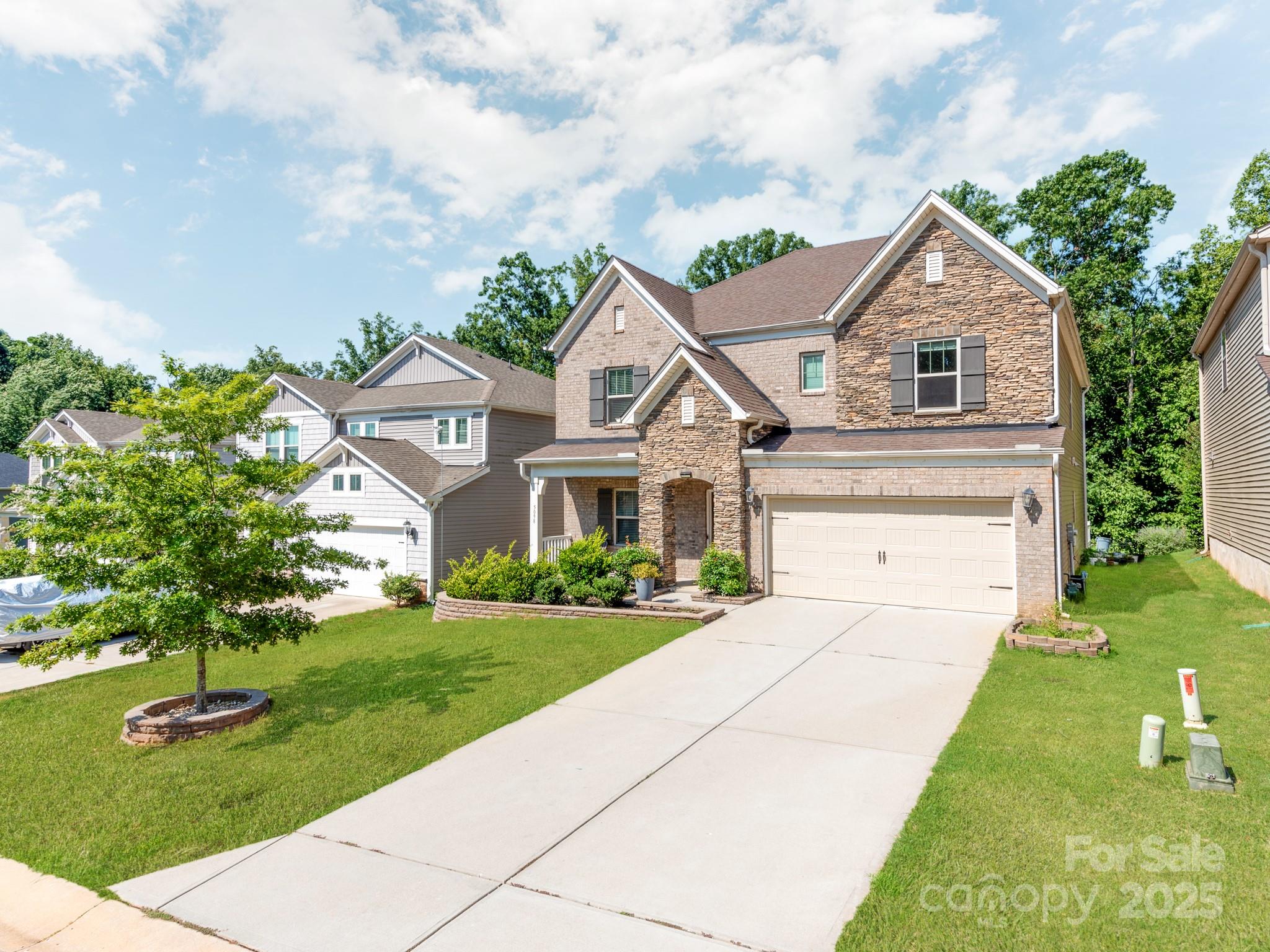 5098 Burnwald Court Property Photo 3