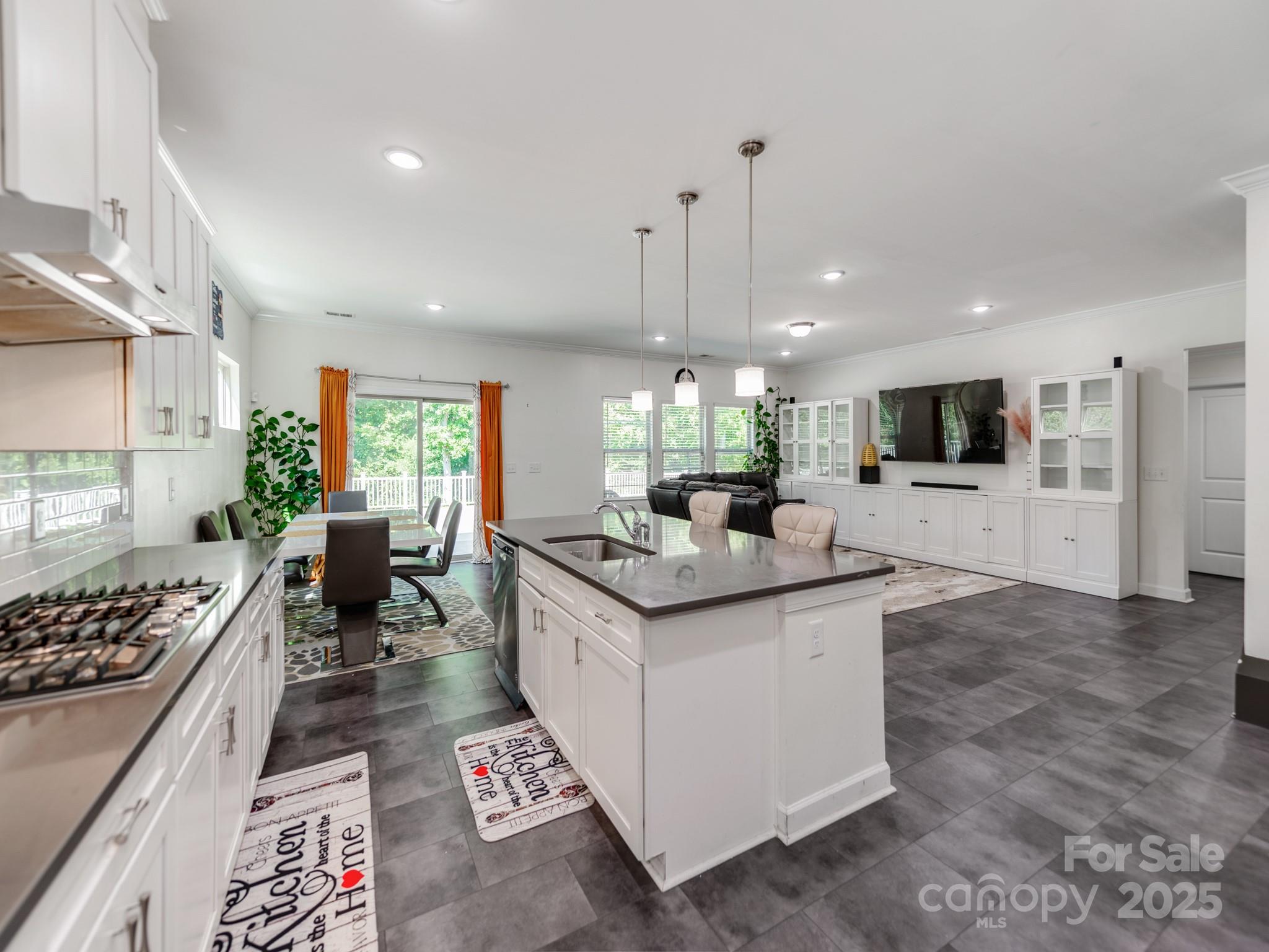 5098 Burnwald Court Property Photo 15