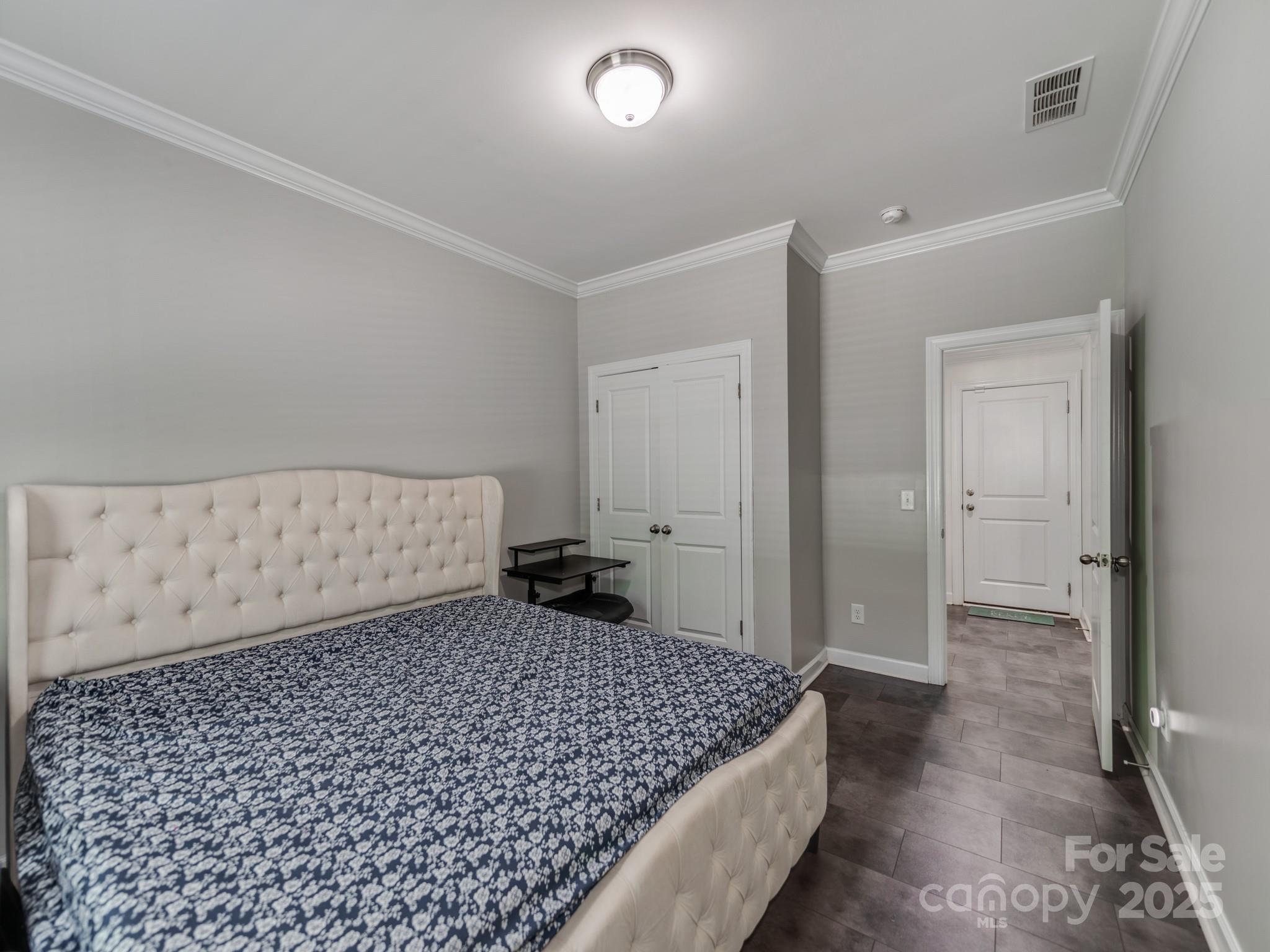 5098 Burnwald Court Property Photo 20