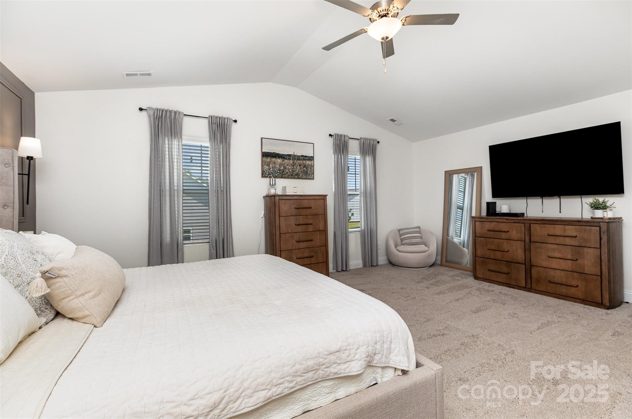 3648 Allenby Place Property Photo 14