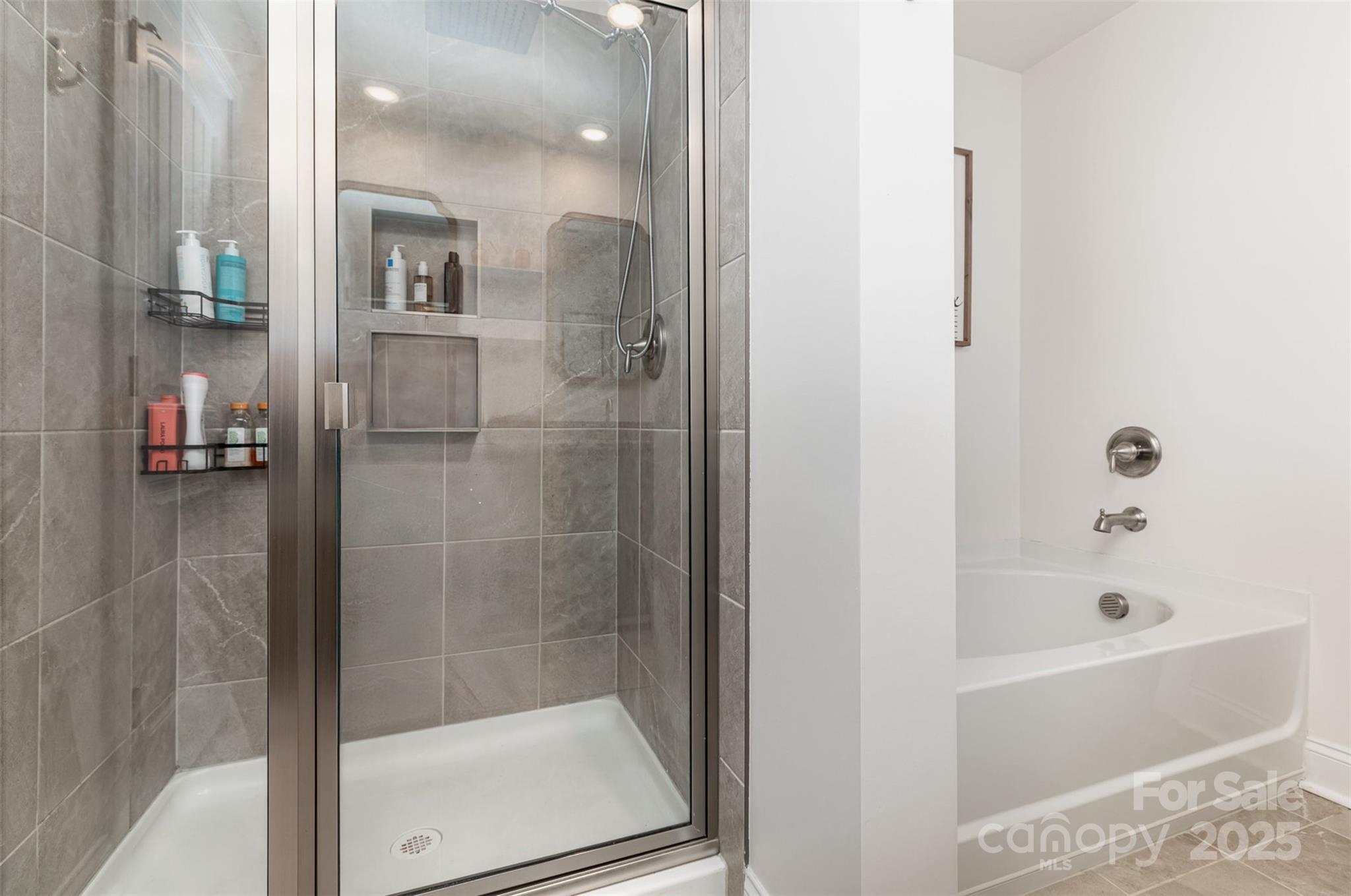 3648 Allenby Place Property Photo 16