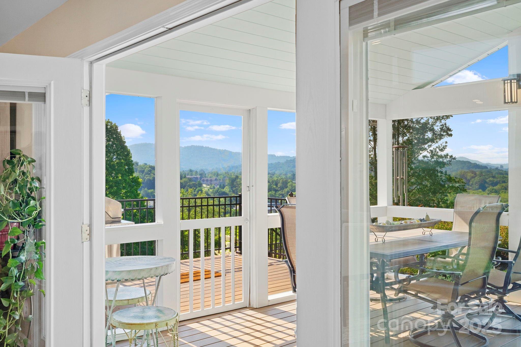 10 Audubon Drive Property Photo 18