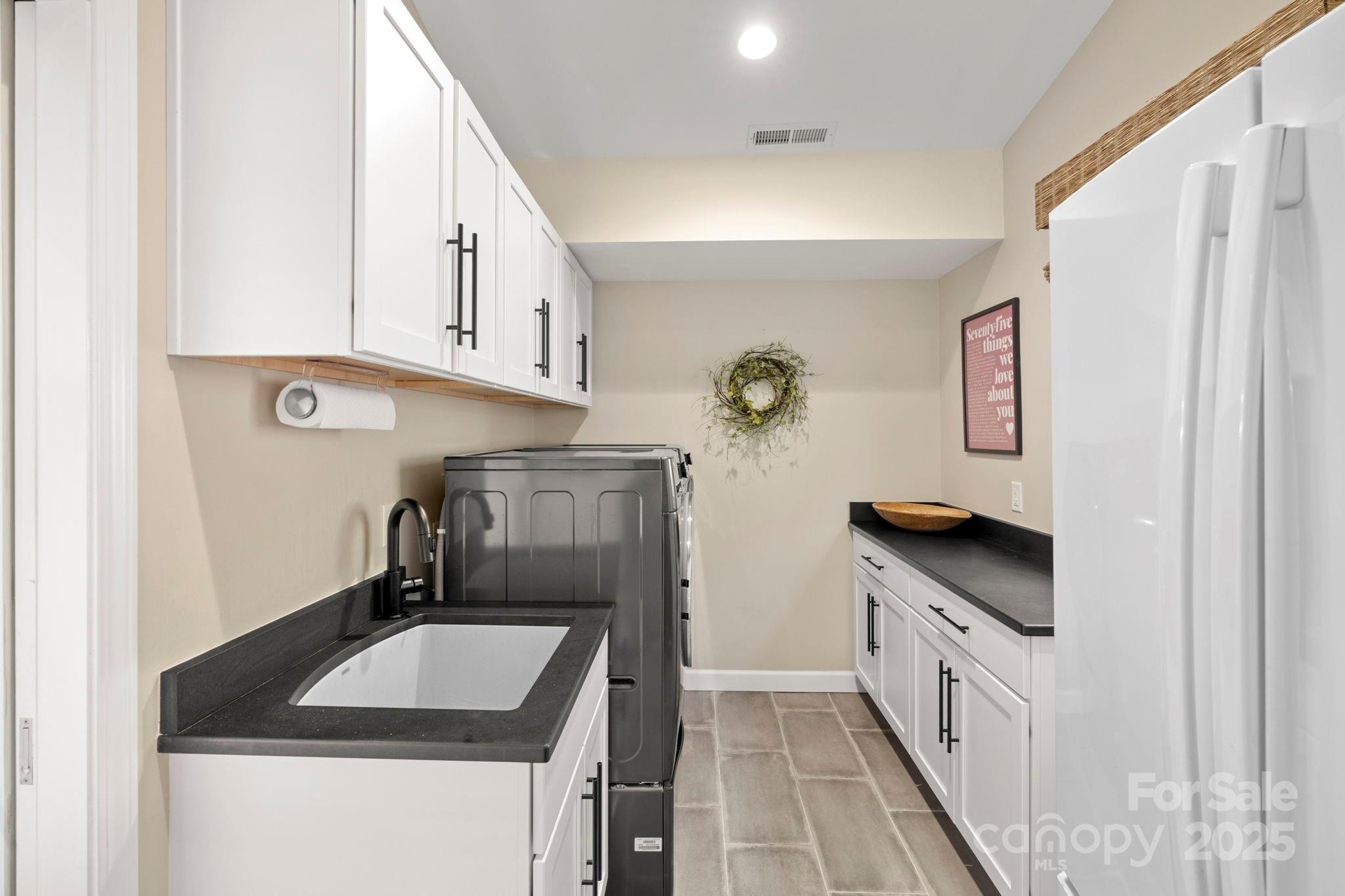 10 Audubon Drive Property Photo 28