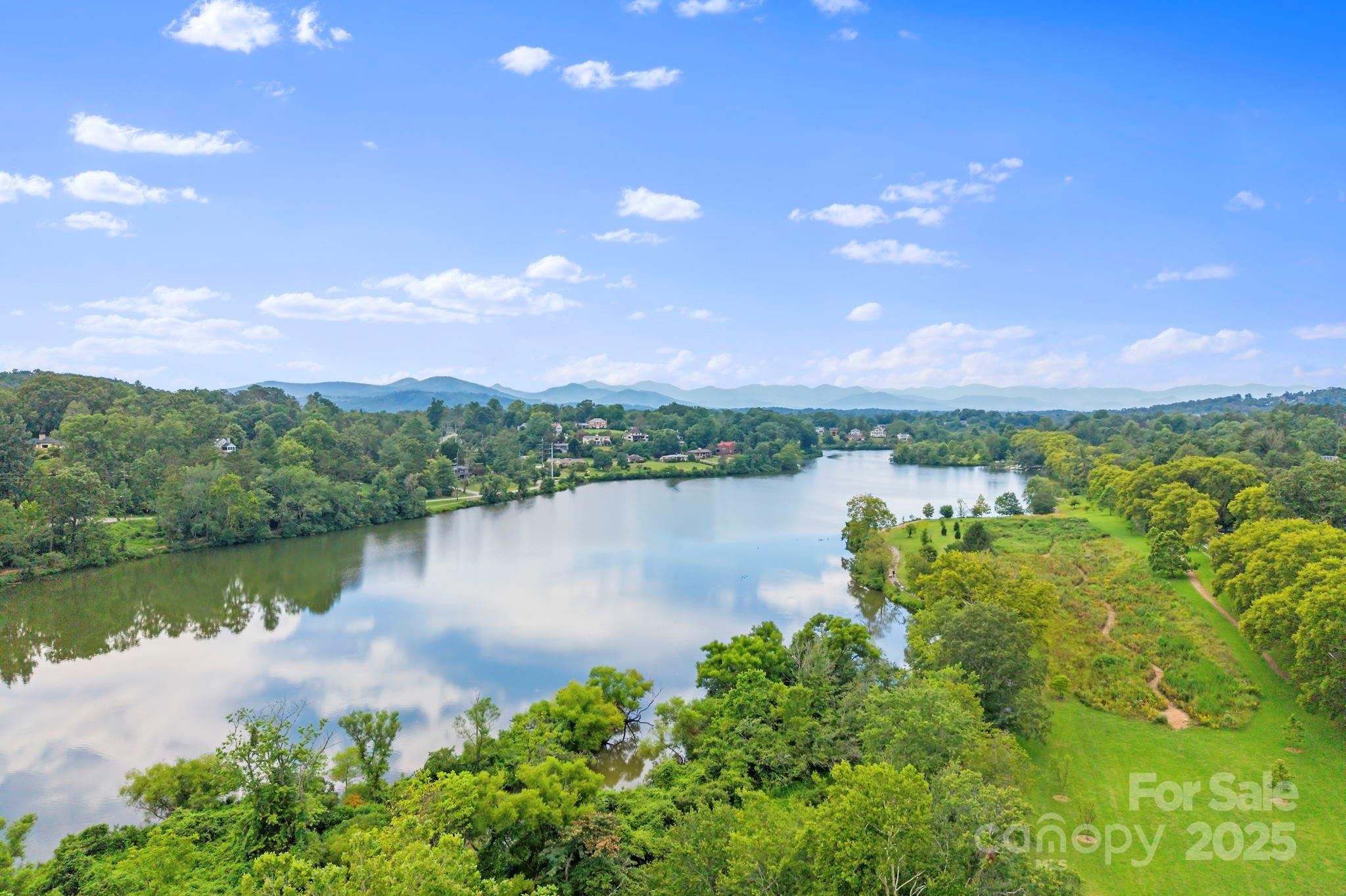 10 Audubon Drive Property Photo 47