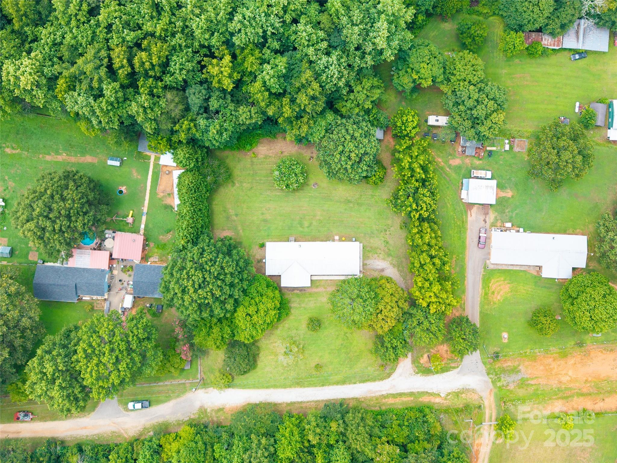 128 Scroggs Cemetery Road Property Photo 32