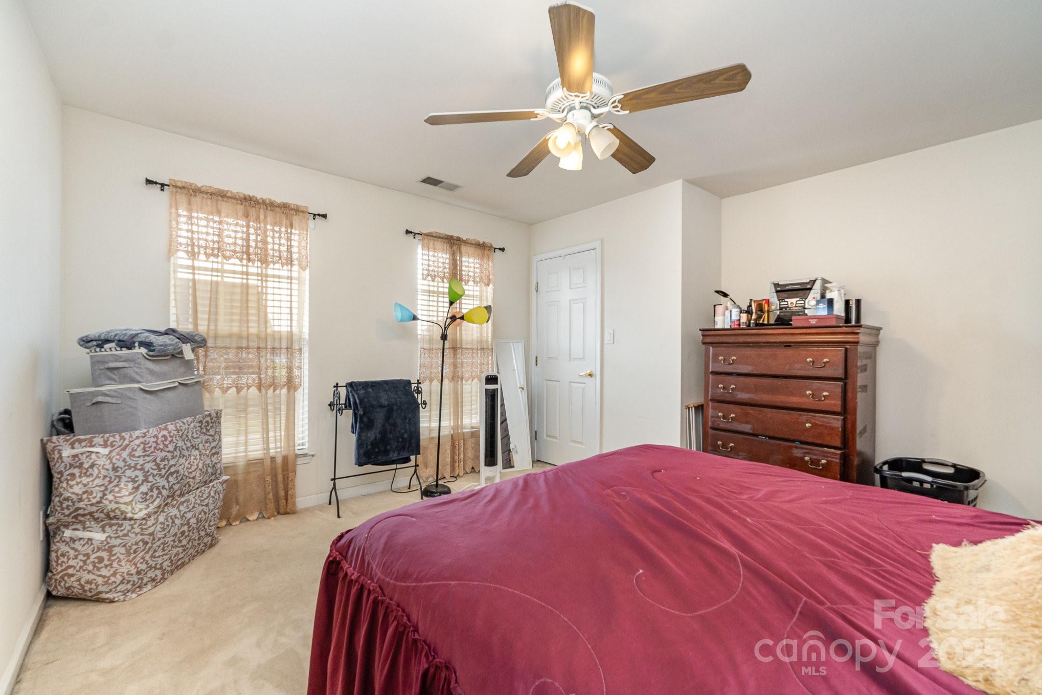 4016 Holly Villa Circle Property Photo 27