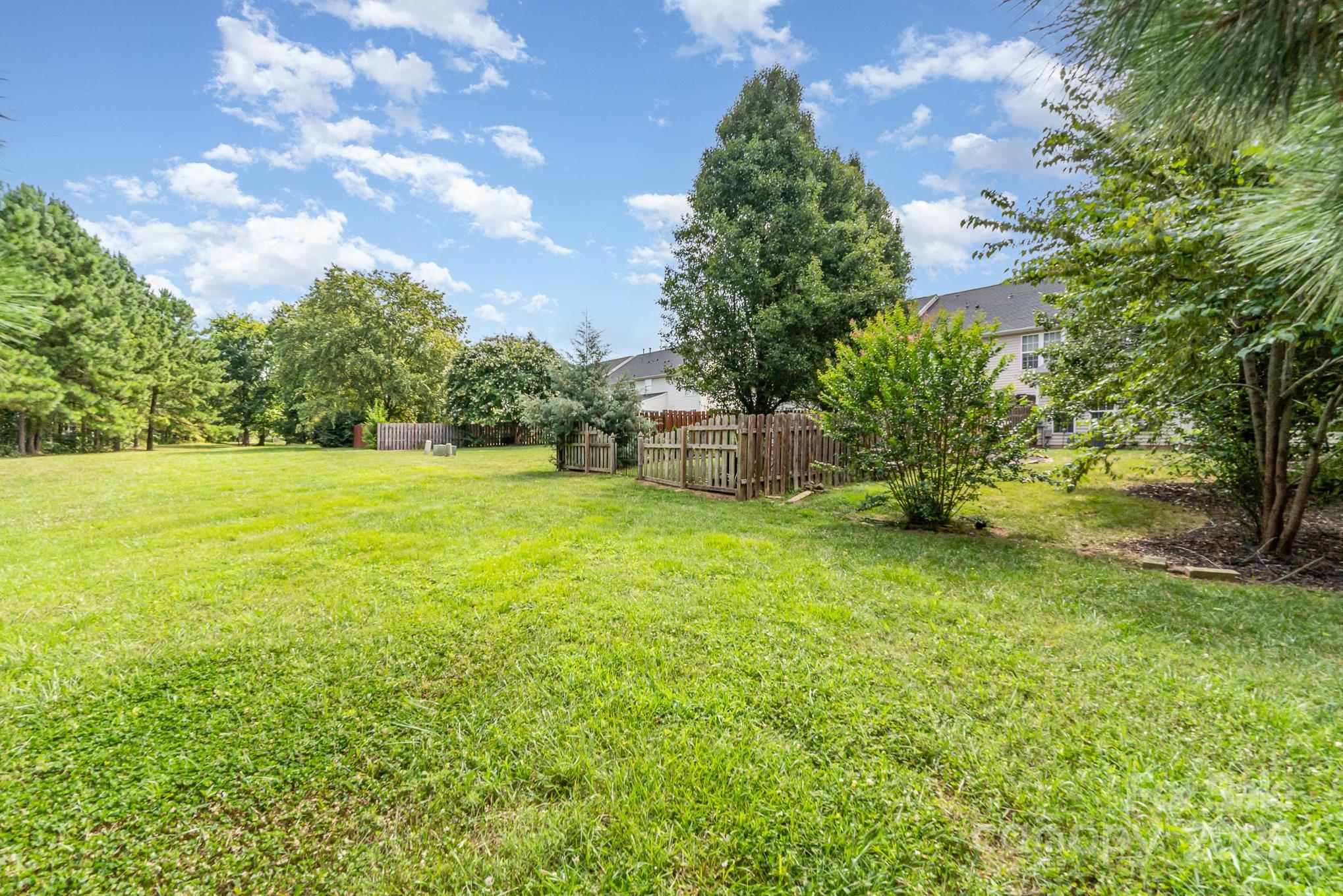 4016 Holly Villa Circle Property Photo 36