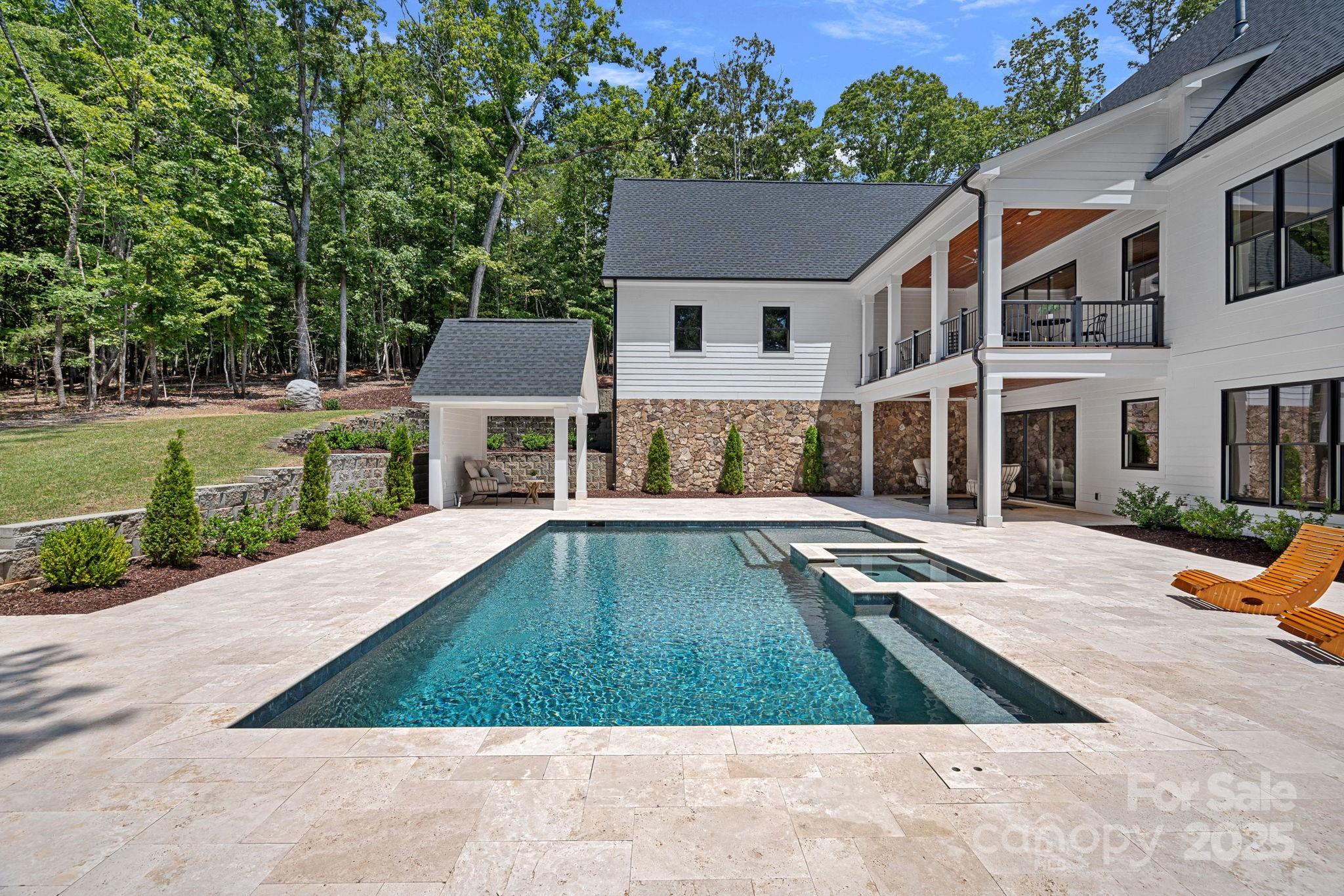 2010 Bessbrook Road Property Photo 2