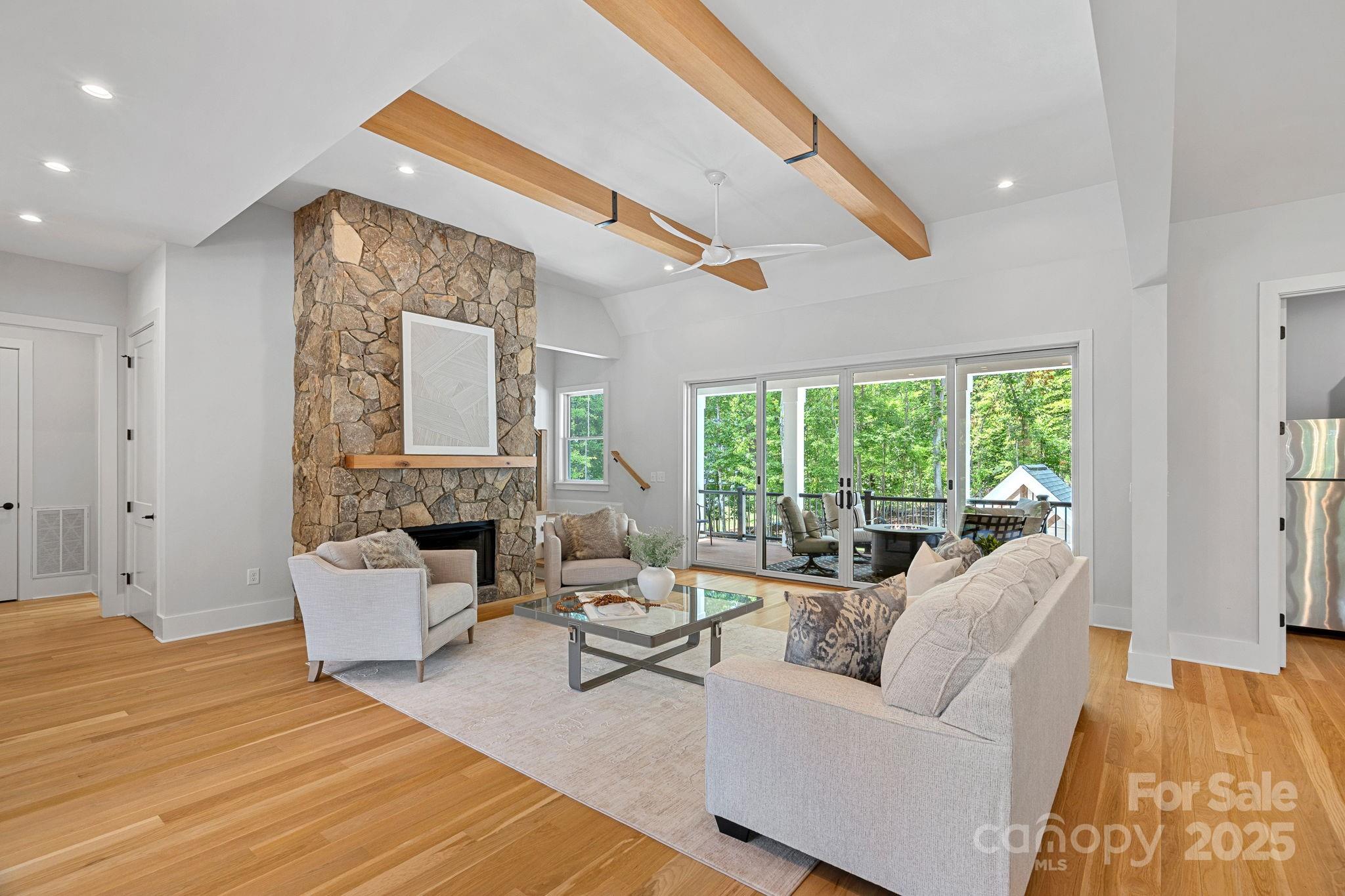 2010 Bessbrook Road Property Photo 6