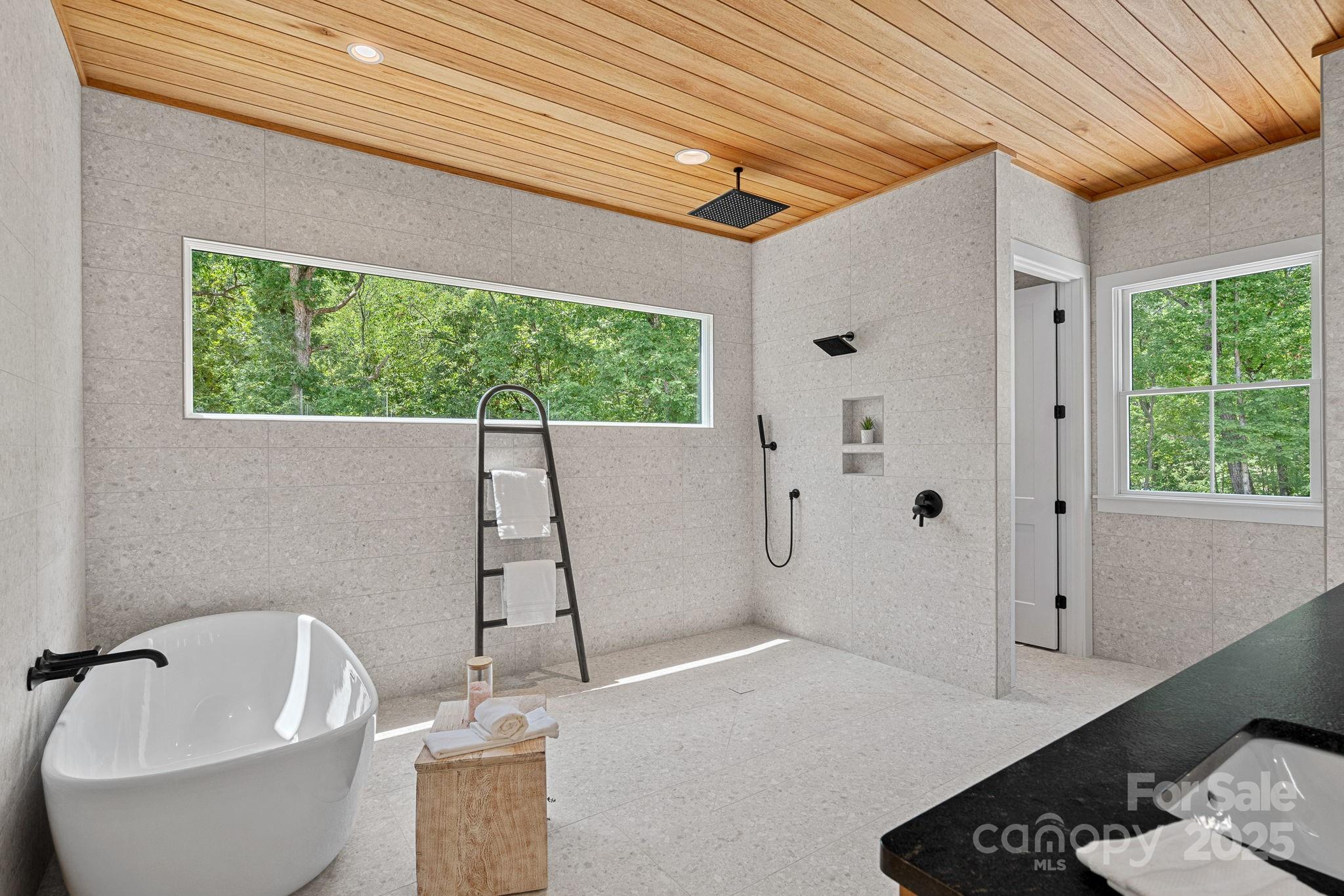 2010 Bessbrook Road Property Photo 10