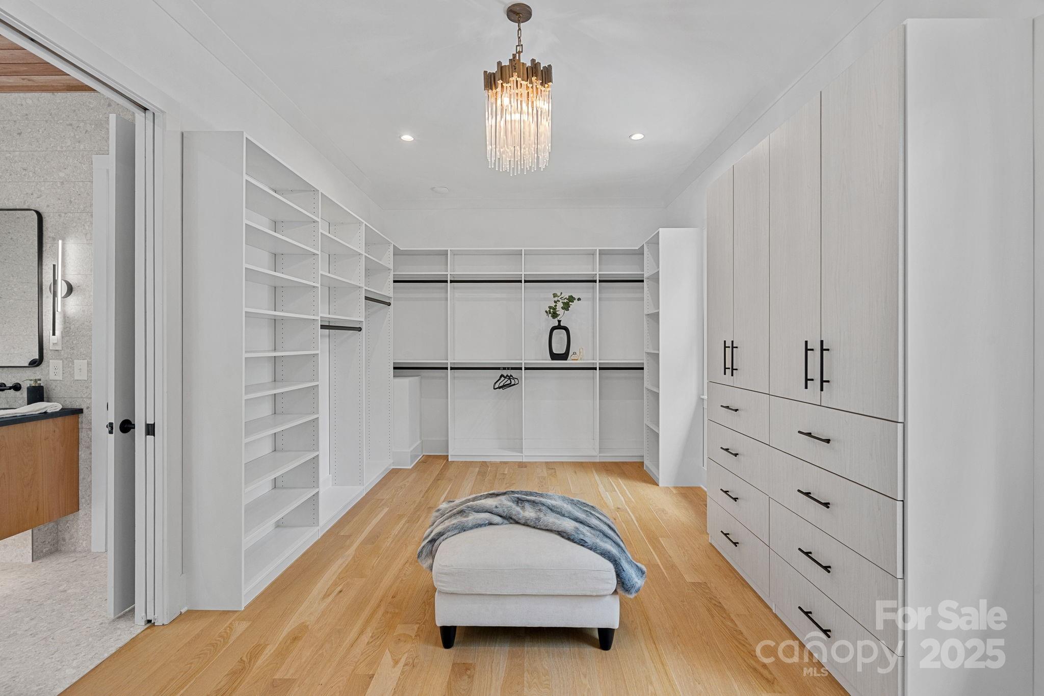 2010 Bessbrook Road Property Photo 13