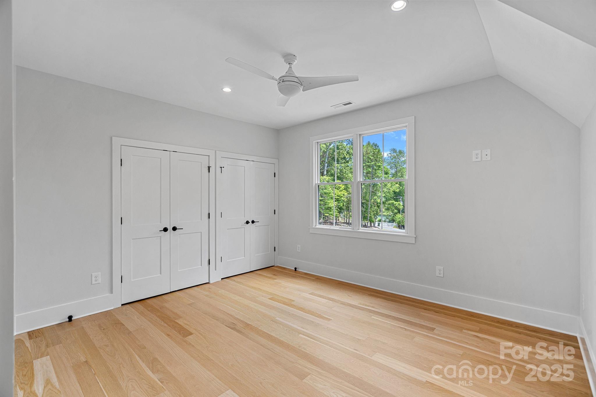 2010 Bessbrook Road Property Photo 23