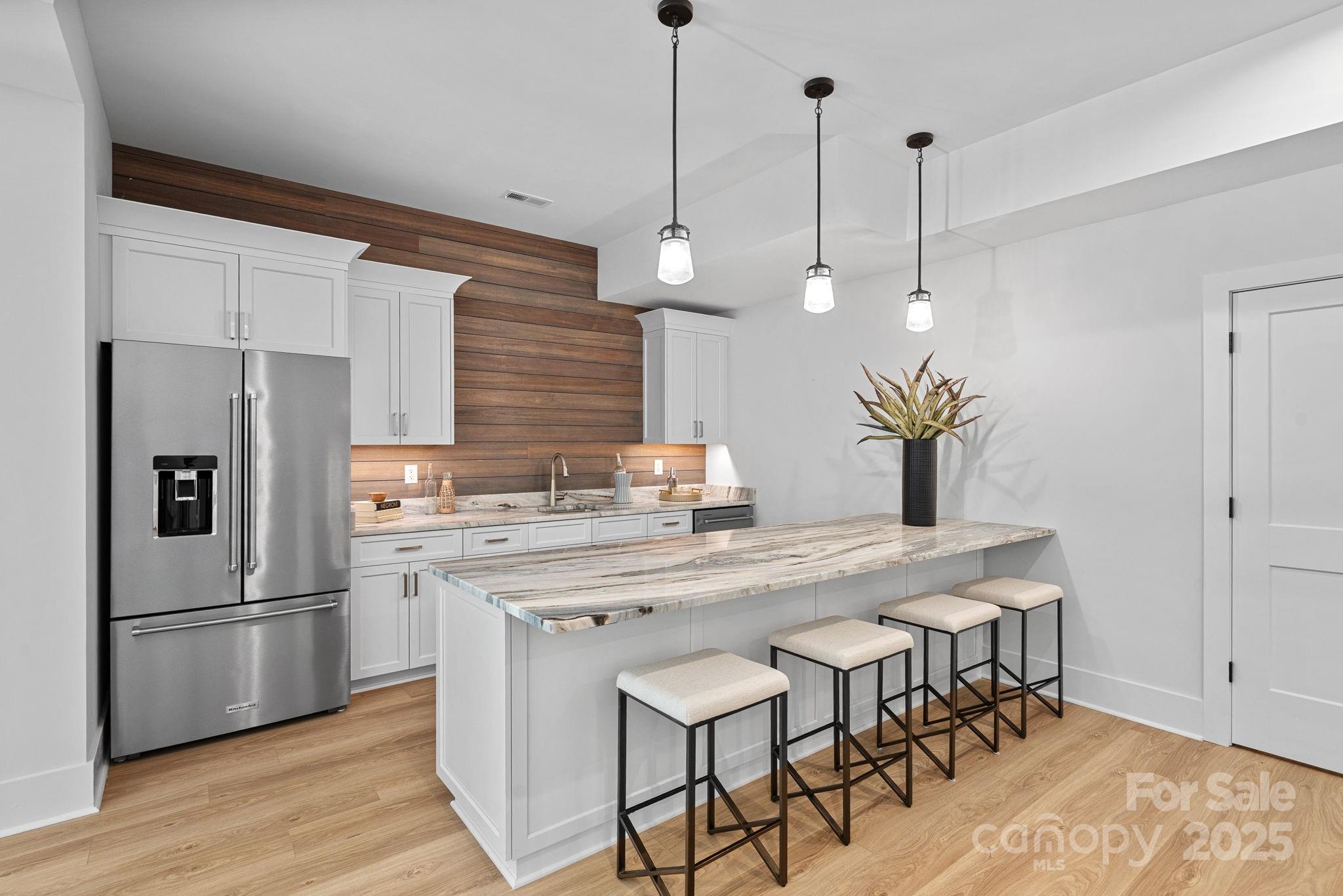 2010 Bessbrook Road Property Photo 27