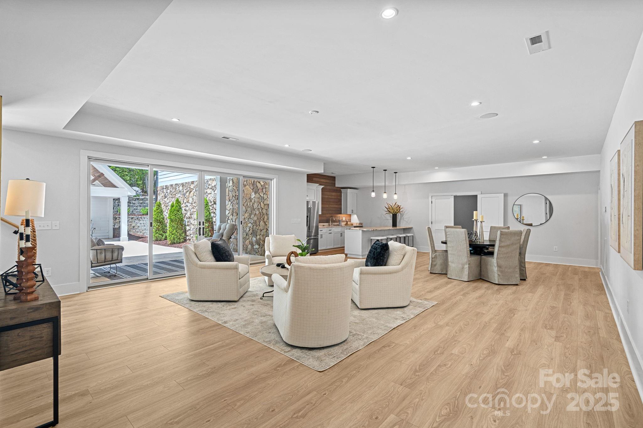 2010 Bessbrook Road Property Photo 28