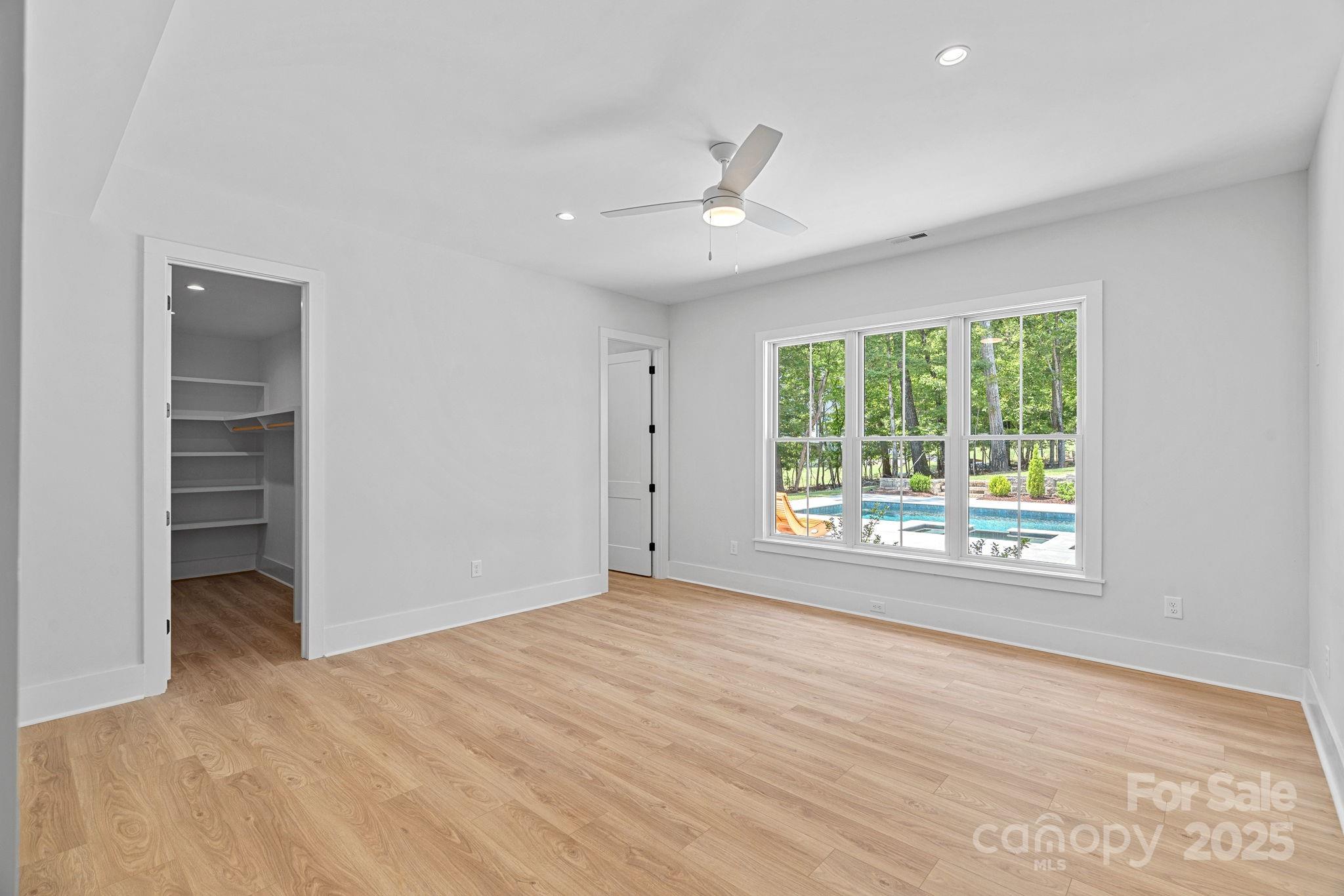 2010 Bessbrook Road Property Photo 34