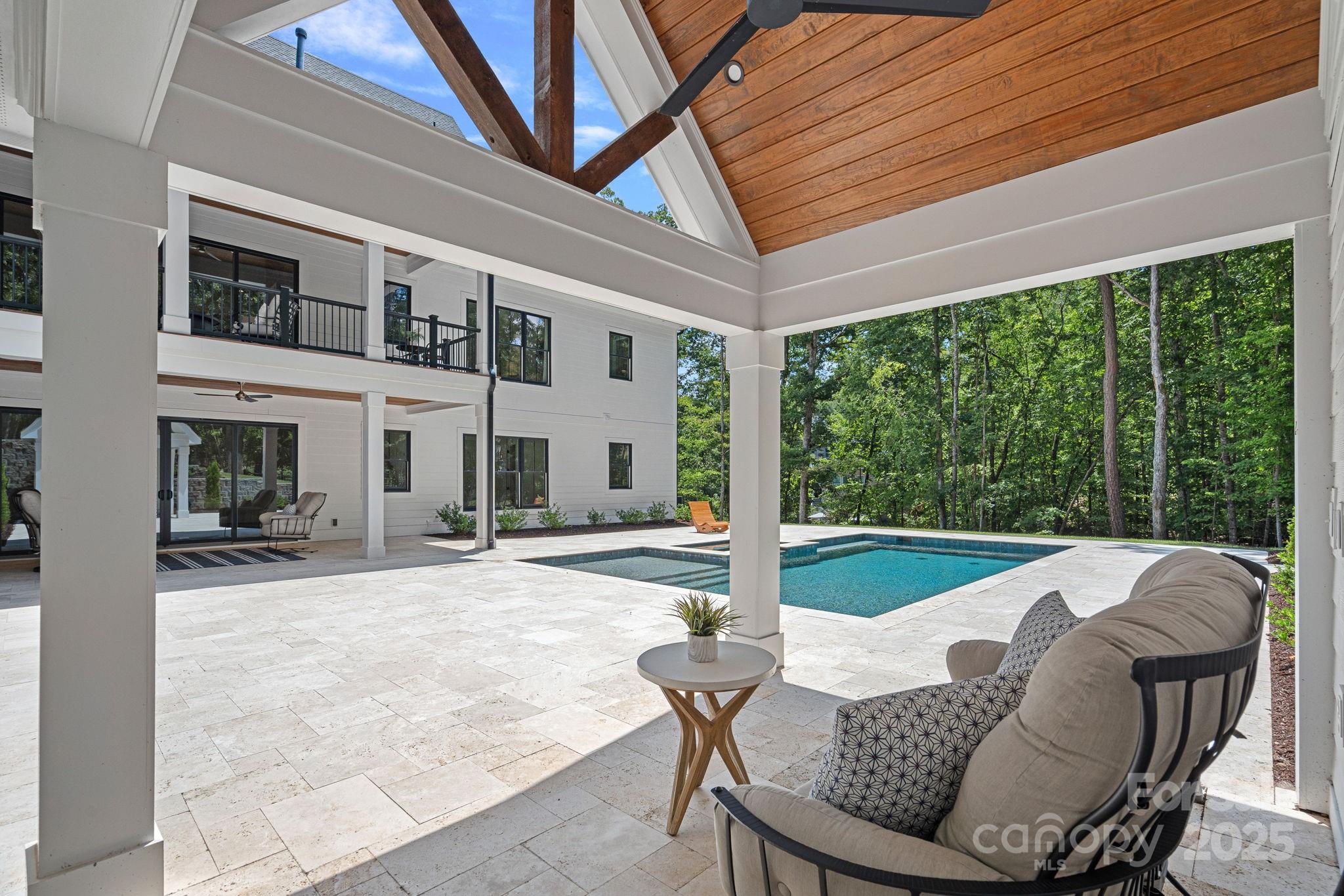 2010 Bessbrook Road Property Photo 38