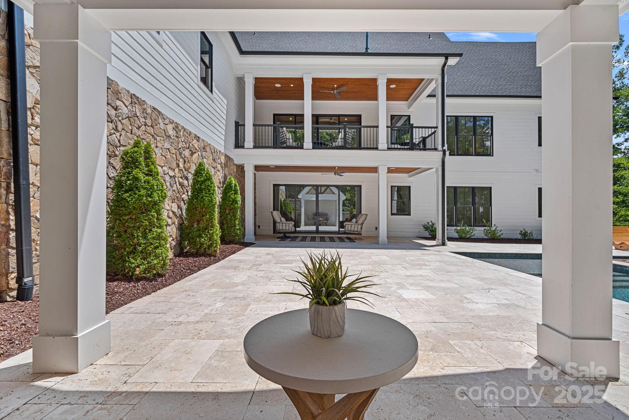 2010 Bessbrook Road Property Photo 41