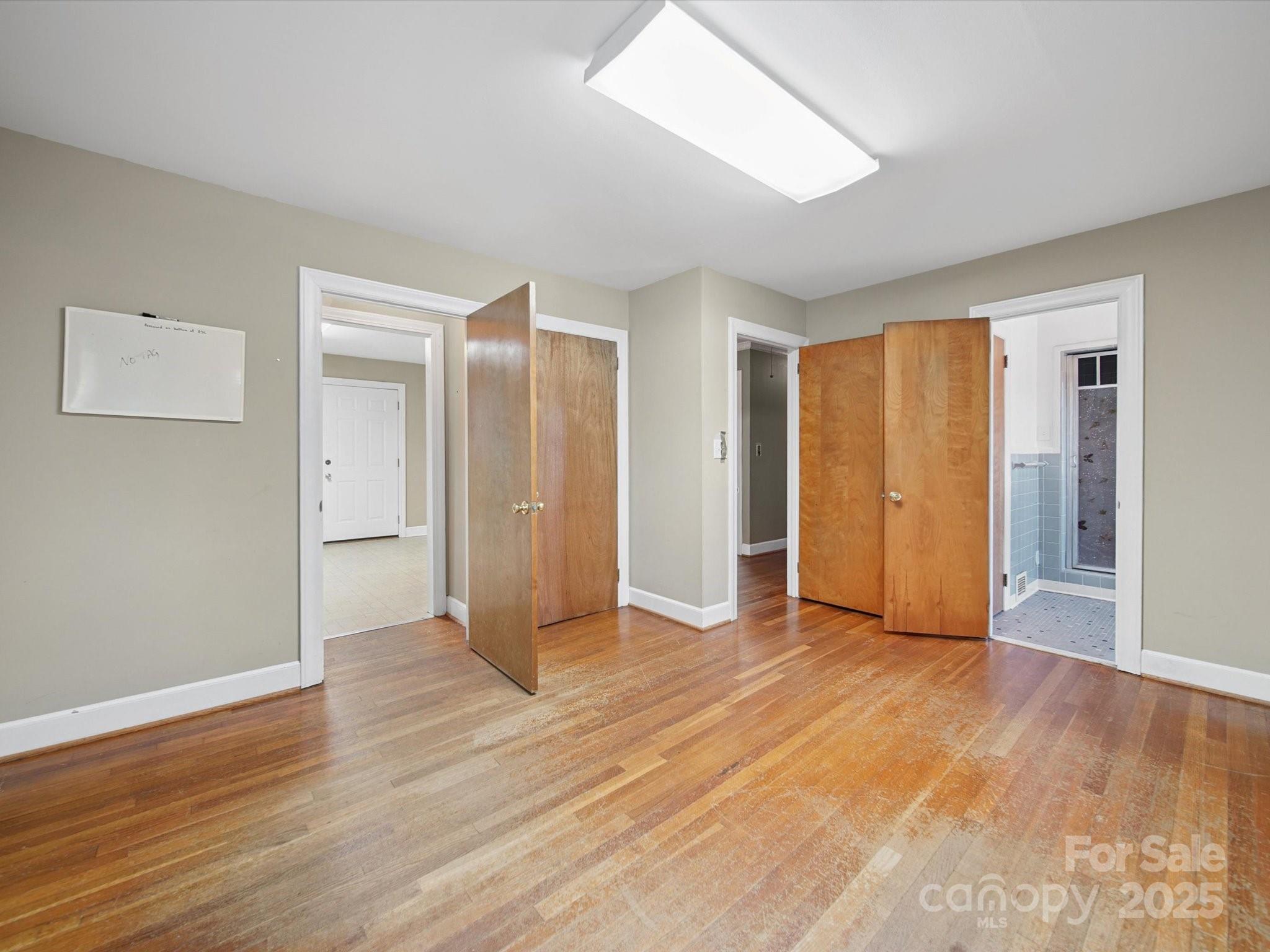 202 Greenwood Lane Property Photo 22