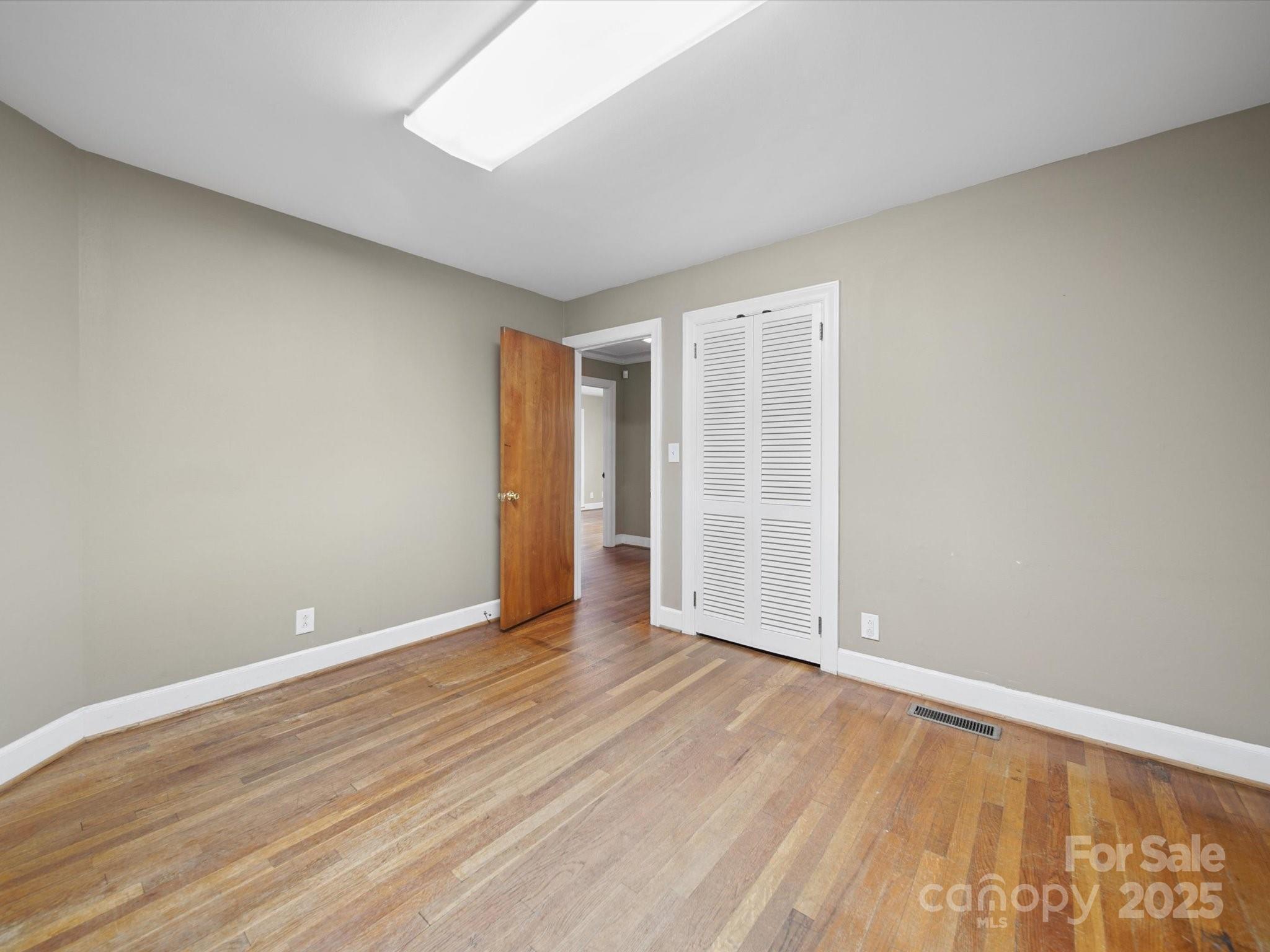 202 Greenwood Lane Property Photo 29