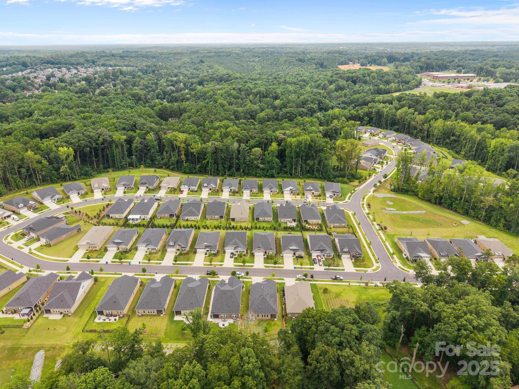5240 Birchhill Road Property Photo 10