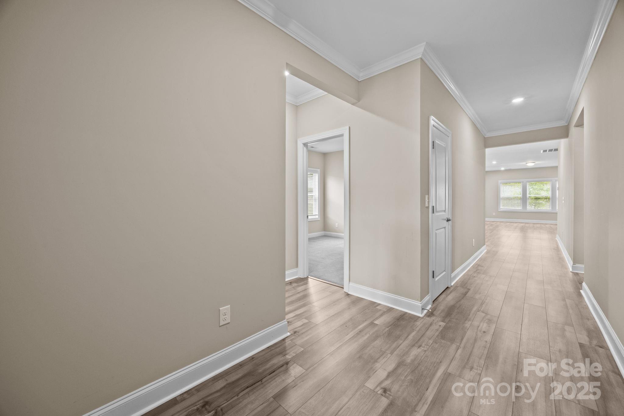 5240 Birchhill Road Property Photo 14